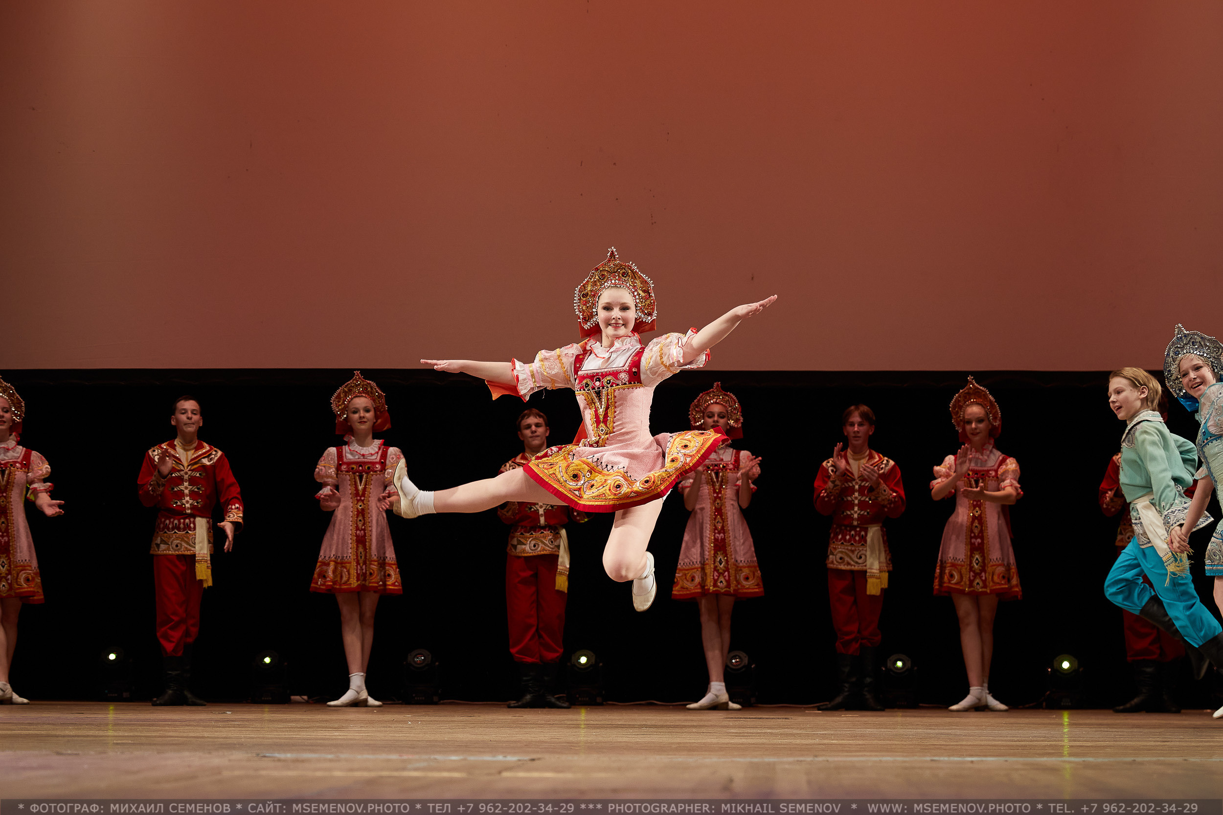 АНОНС Выпускной «Счастливое детство» 2023. Photographer for business Mikhail Semenov. Aqua photo studio, photo school