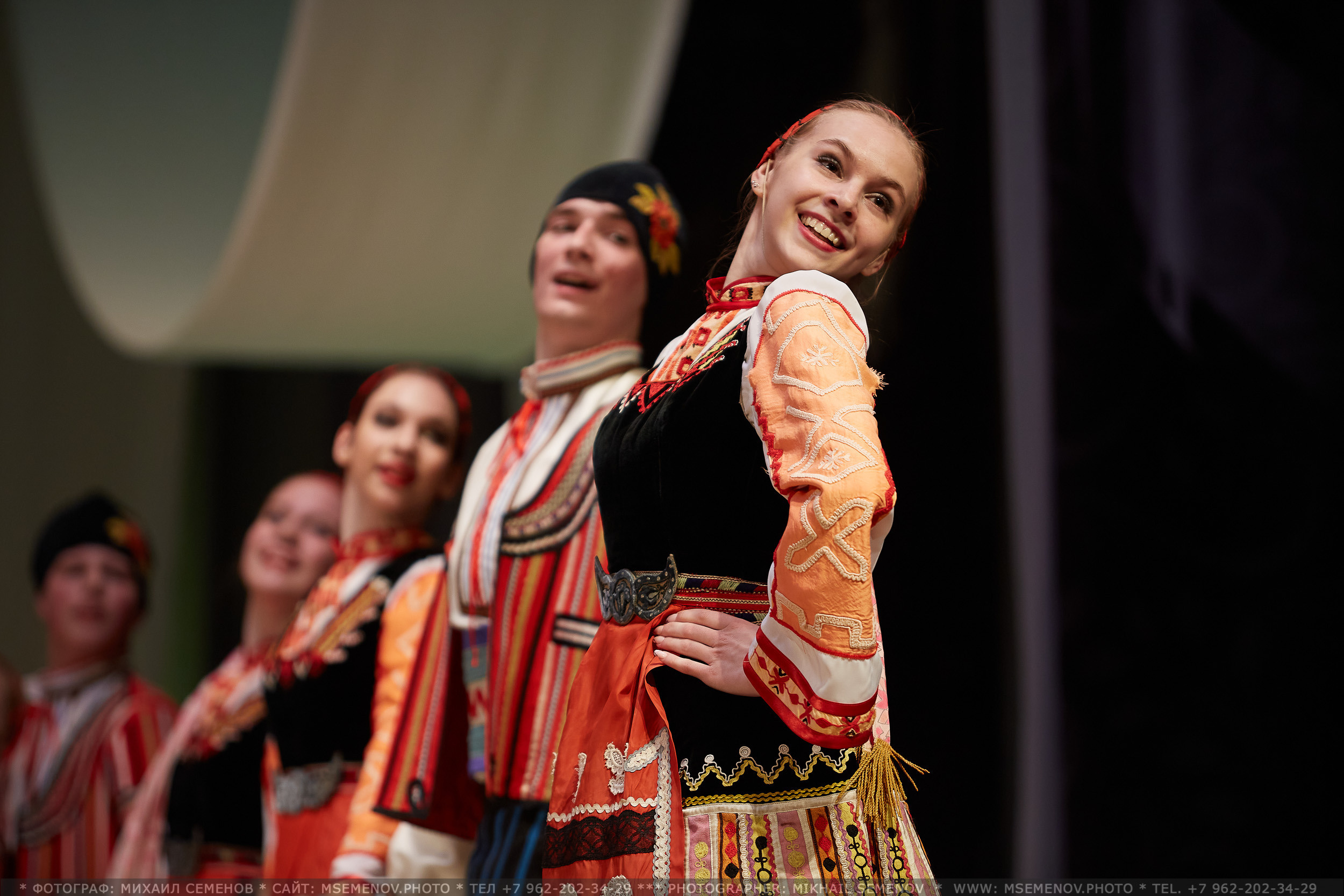 АНОНС Выпускной «Счастливое детство» 2023. Photographer for business Mikhail Semenov. Aqua photo studio, photo school