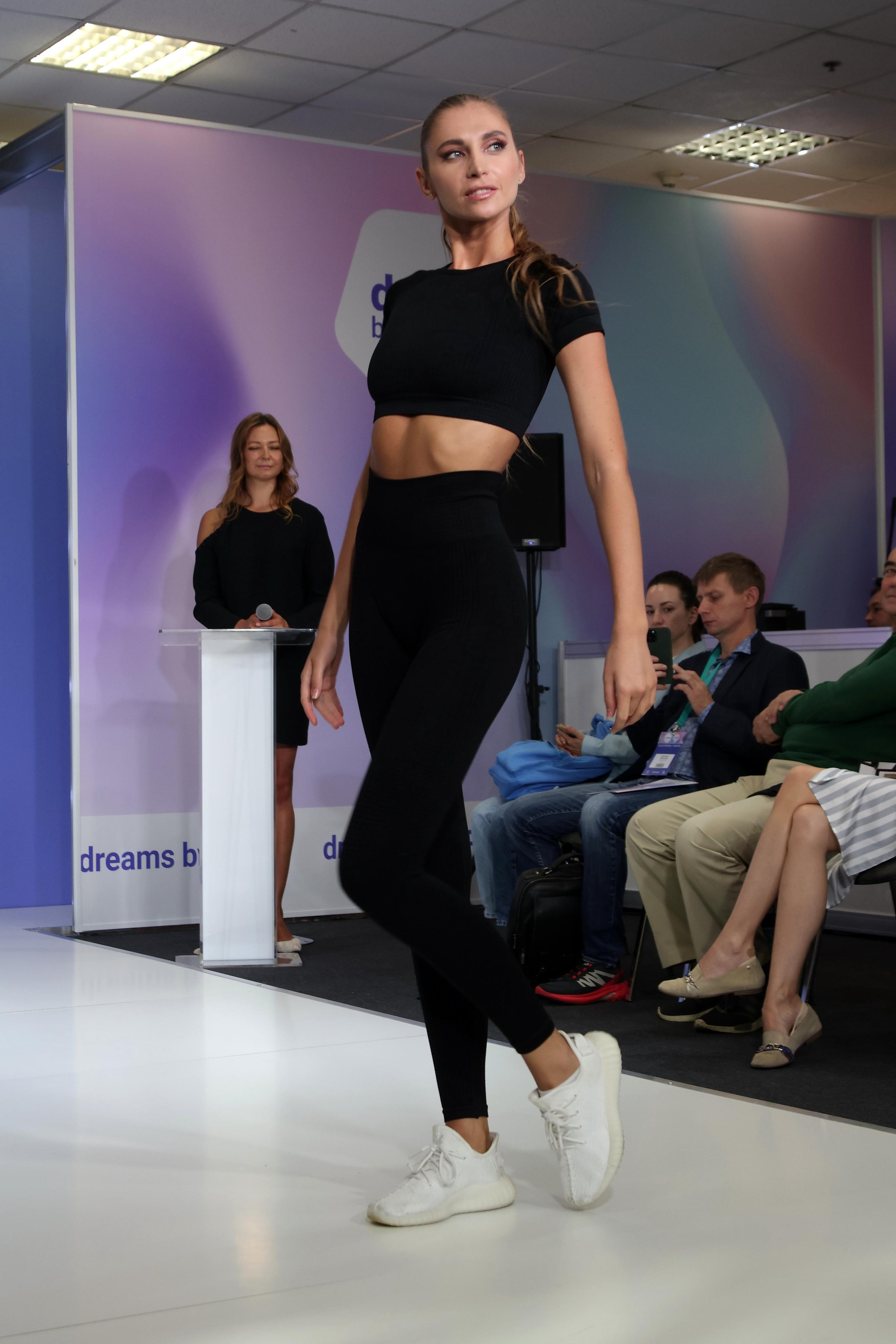 Одежда бренда PASCARA на выставке CPM в Экспоцентре