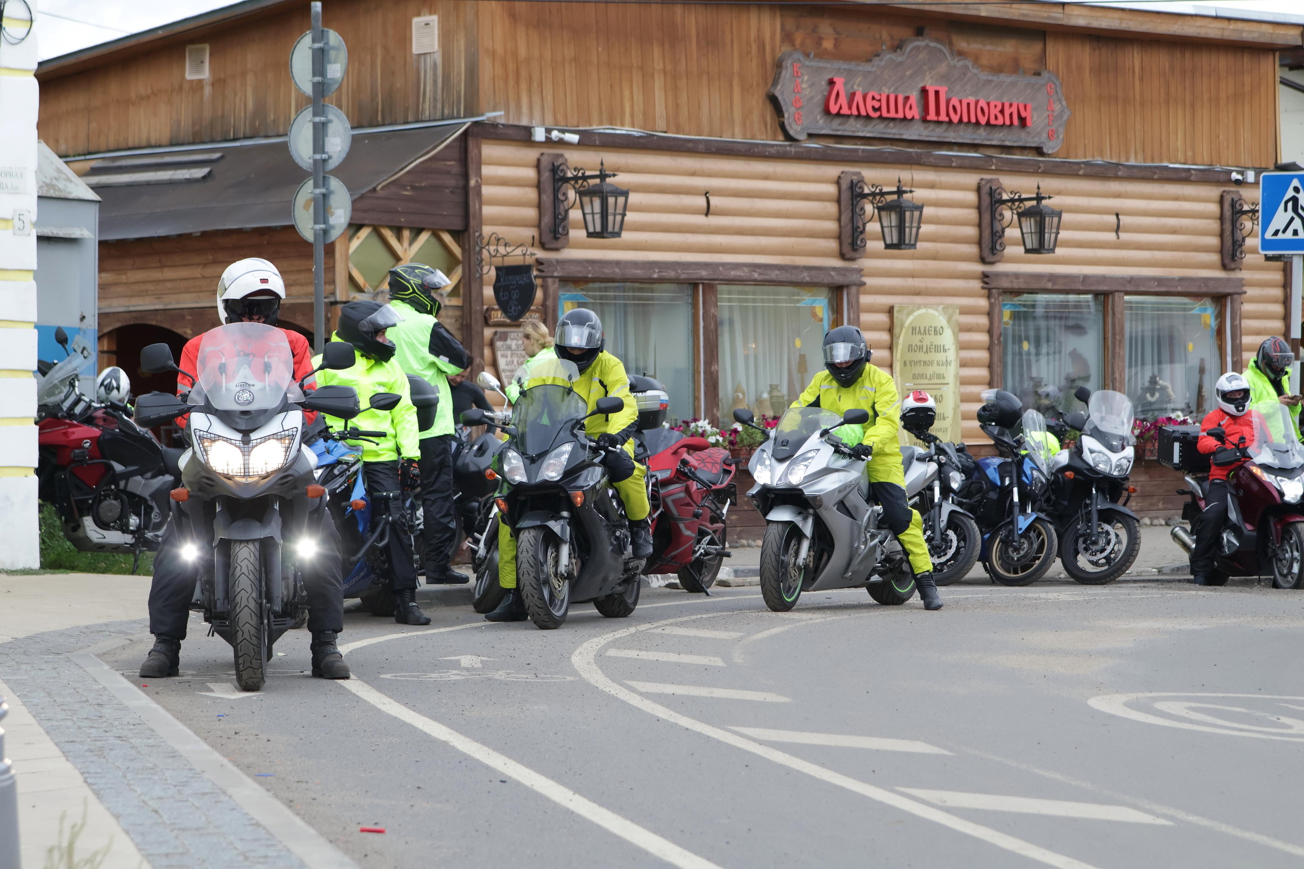 Мото выезд в Ростов Великий. Спортивный и репортажный фотограф Ермакова Светлана