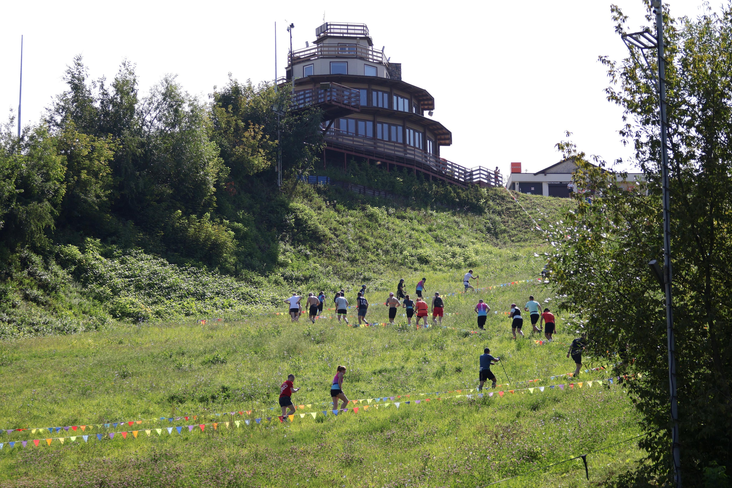 Фотосъемка трейла в Канте от команды DAB Running