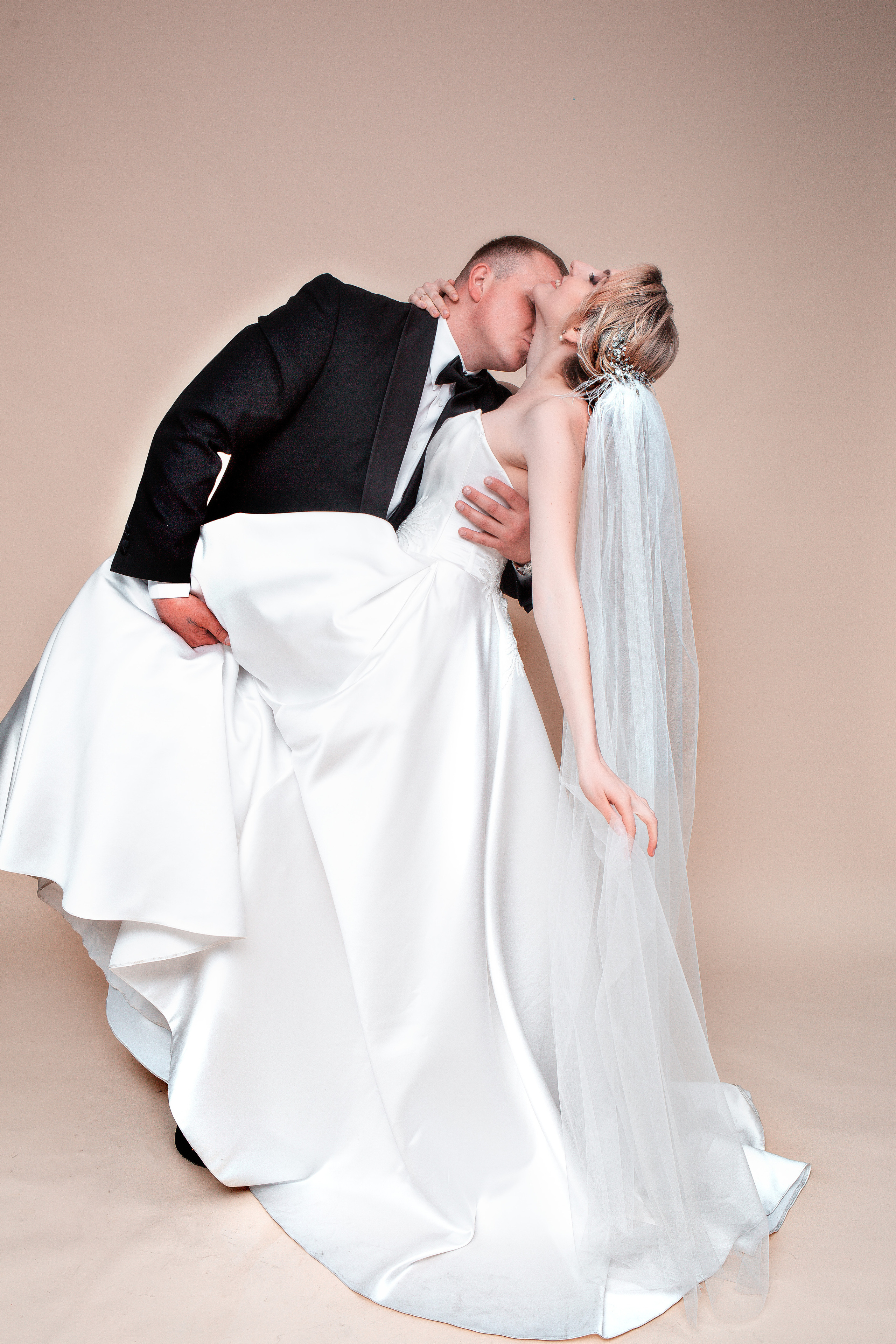 Свадебные фото Татьяны и Димы, фотостудия AJUR, г. Барановичи. Свадебный фотограф в Барановичах Вячеслав Шах-Гусейнов, фотошкола