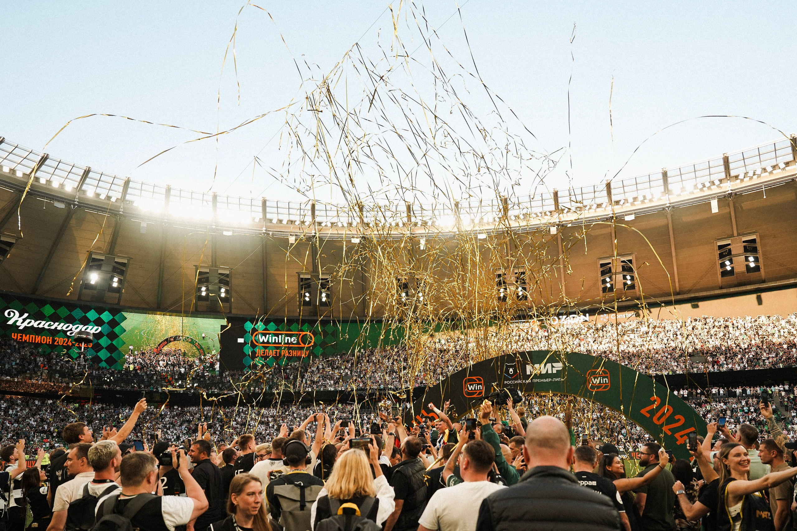 Футбольный матч Краснодар-Динамо. Фотограф с психологическим образованием