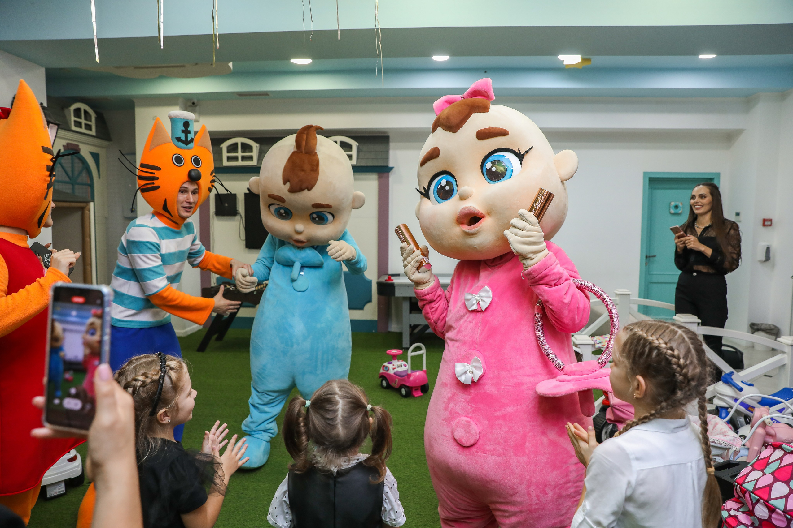 ДЕТСКИЕ МЕРОПРИЯТИЯ. Photographer Viktoriya Markushina «My world throug»