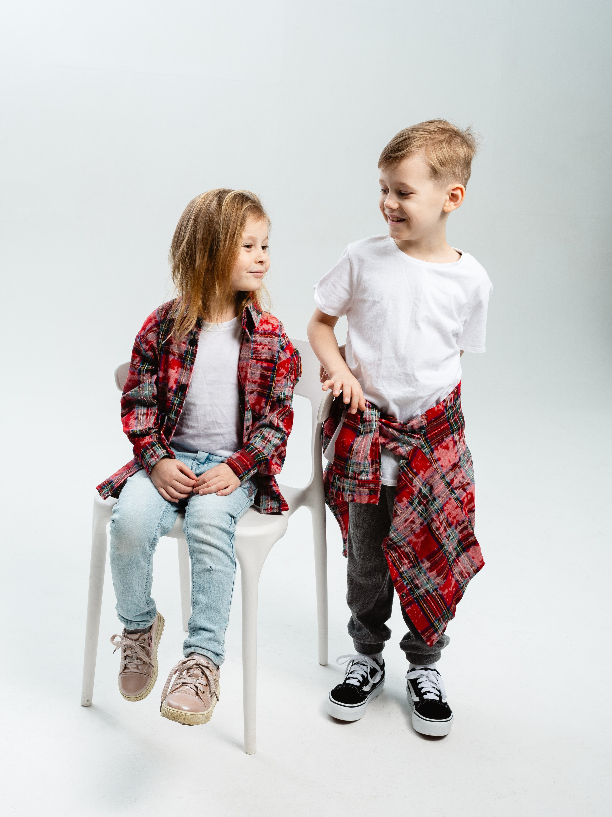 Tiny Bestie костюмы. Фотограф Иван Косарев