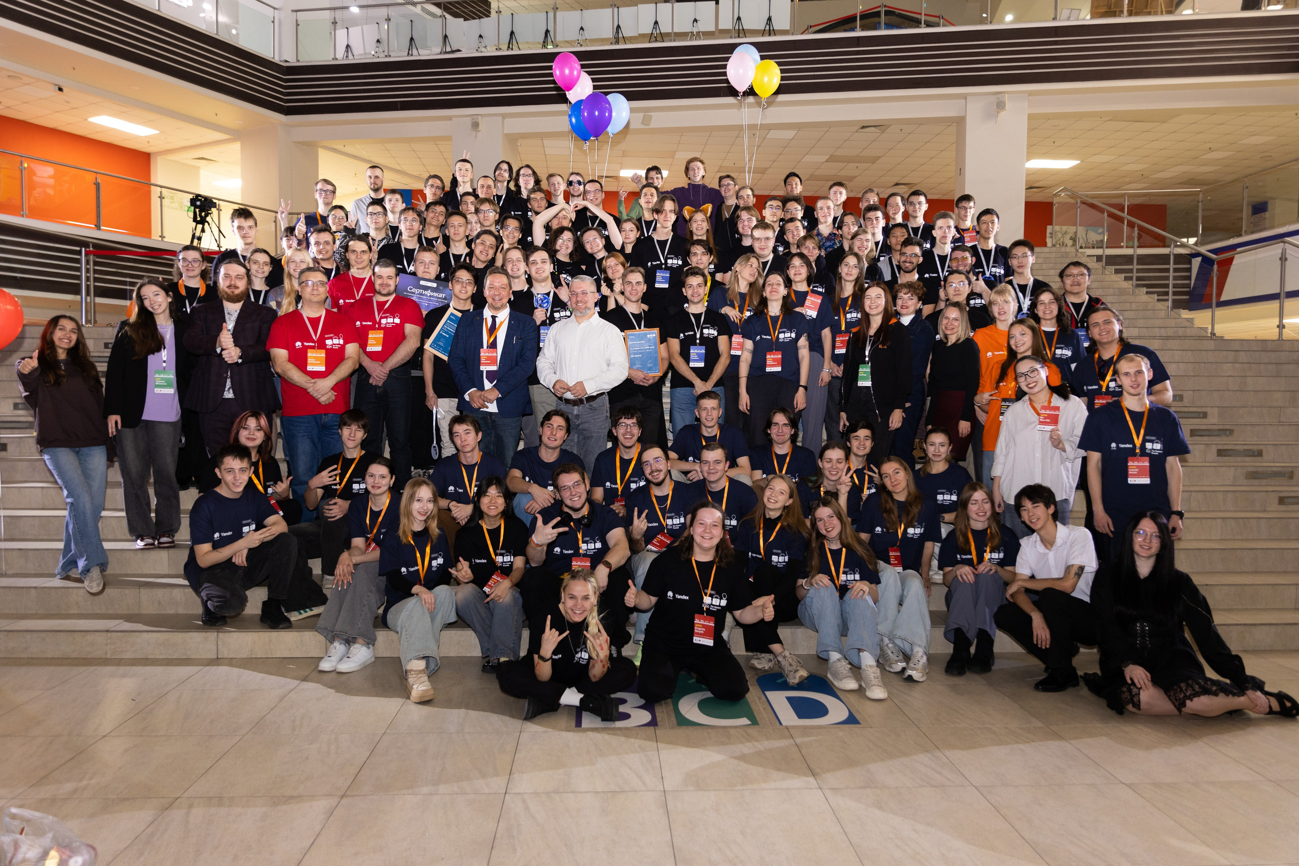 ICPC 2025 / Спортивное программирование. Олег Катакинов| Репортажный фотограф в городе у моря (Владивосток)