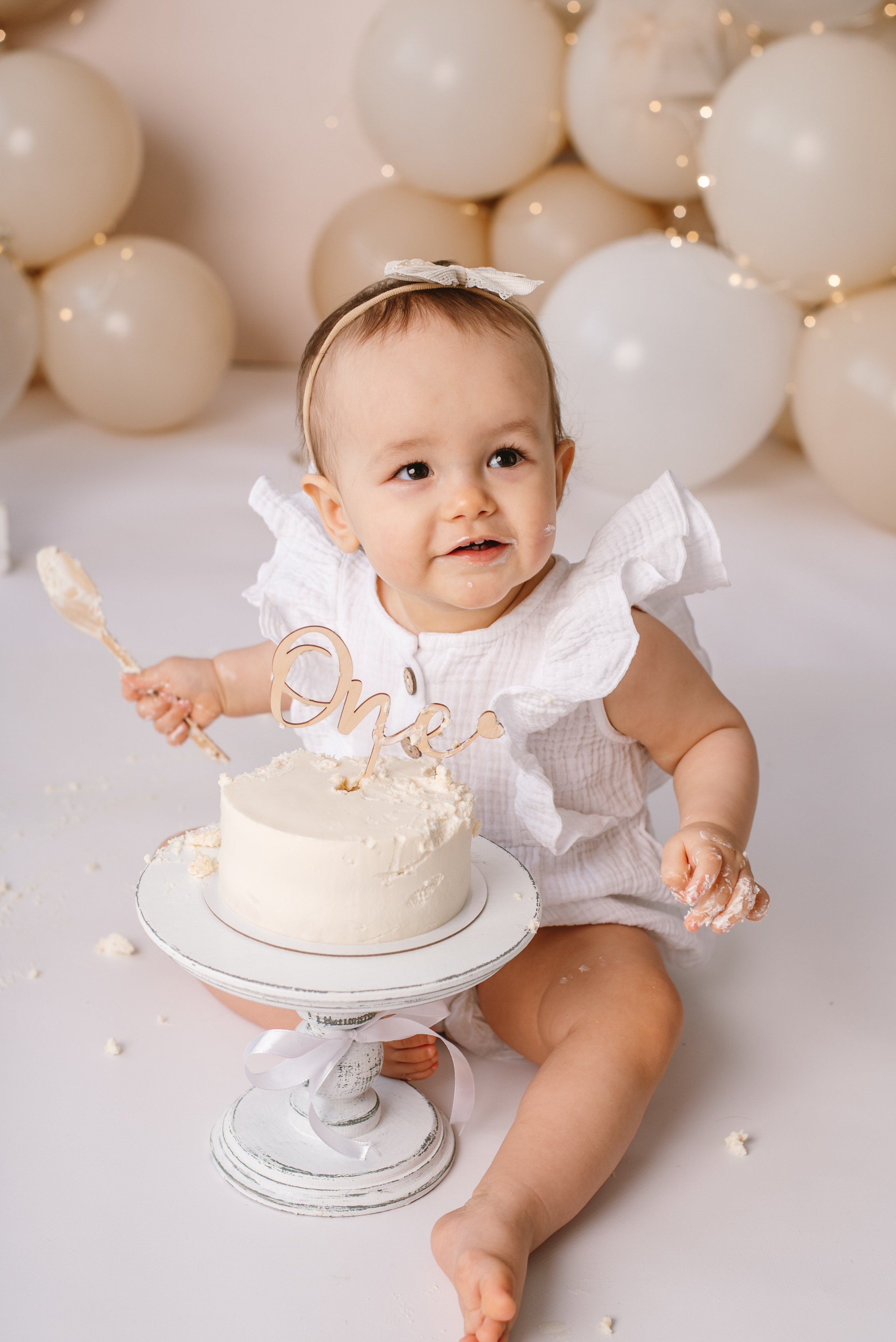 Первый тортик. Детский фотограф Ольга Жубрина