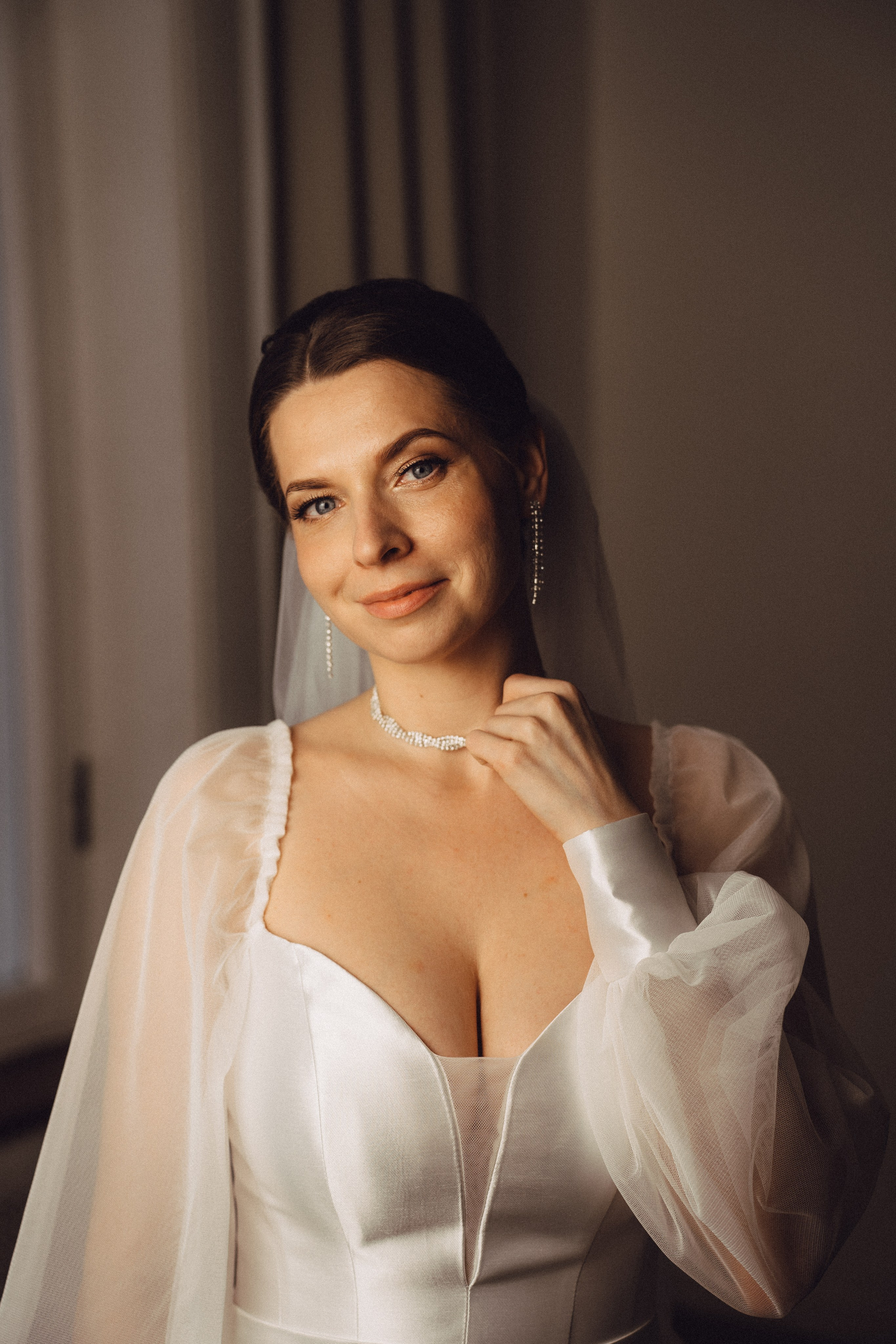 СВАДЕБНАЯ СЬЕМКА ВО ВТОРОМ ДВОРЦЕ (ДЕКАБРЬ) ТАКЖЕ СЬЕМКА В СТУДИИ НА ЧЕРНЫШЕВСКОЙ. Профессиональный фотограф, Санкт-Петербург — Виктория Богомолова