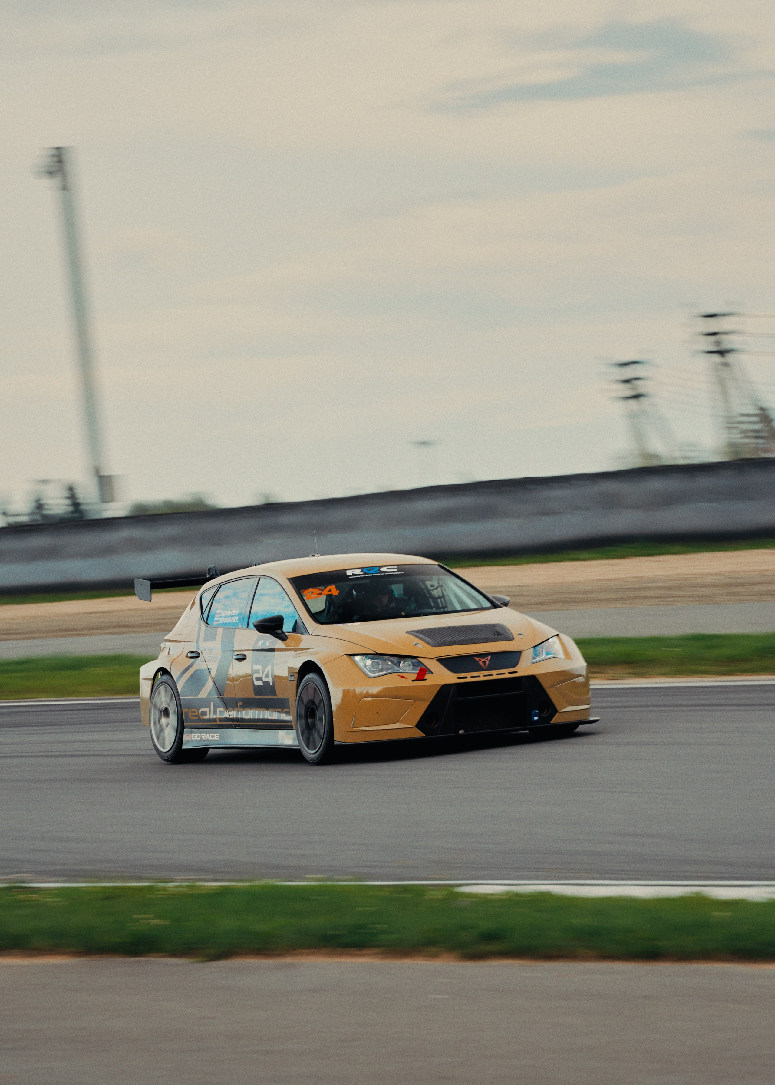 REC 2025. Автомобильный и коммерческий фотограф Москва