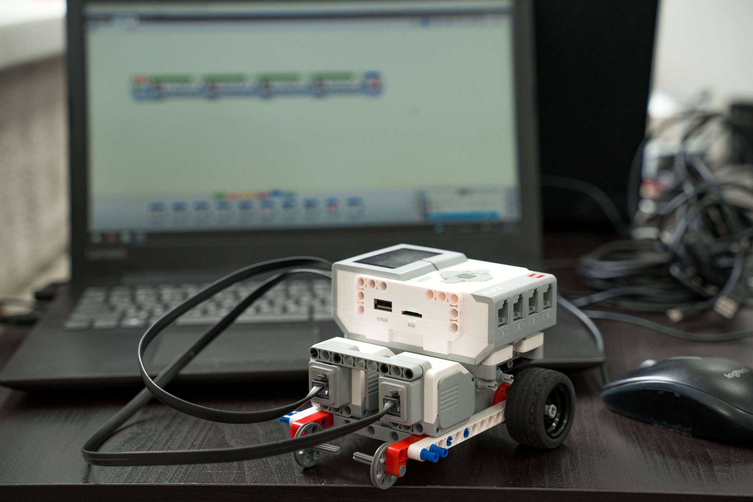 День открытых дверей робототехника. Контент-фотограф в Нижнем Новгороде Антошина Ольга