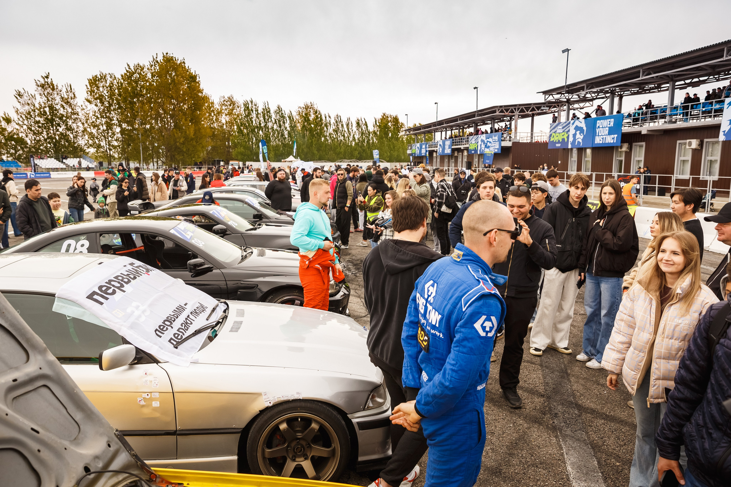ВСЕ АЛЬБОМЫ ДОСТУПЕНЫ ПО ССЫЛКЕ https://gorillaenergymedia.com/19-04-2026-gorilla-drift-round-1-album-1-nw26qc. Gorillaenergymedia