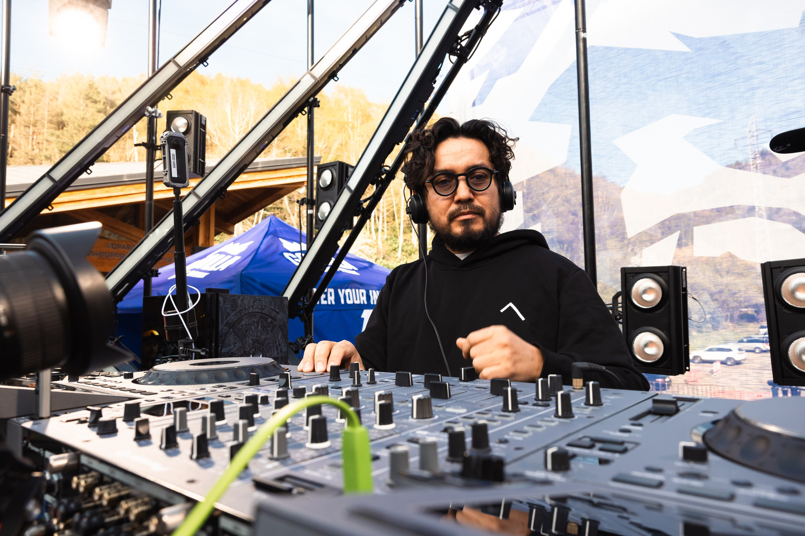 GORILLA GROOVE STAGE IMBA CAMP 5. Gorillaenergymedia