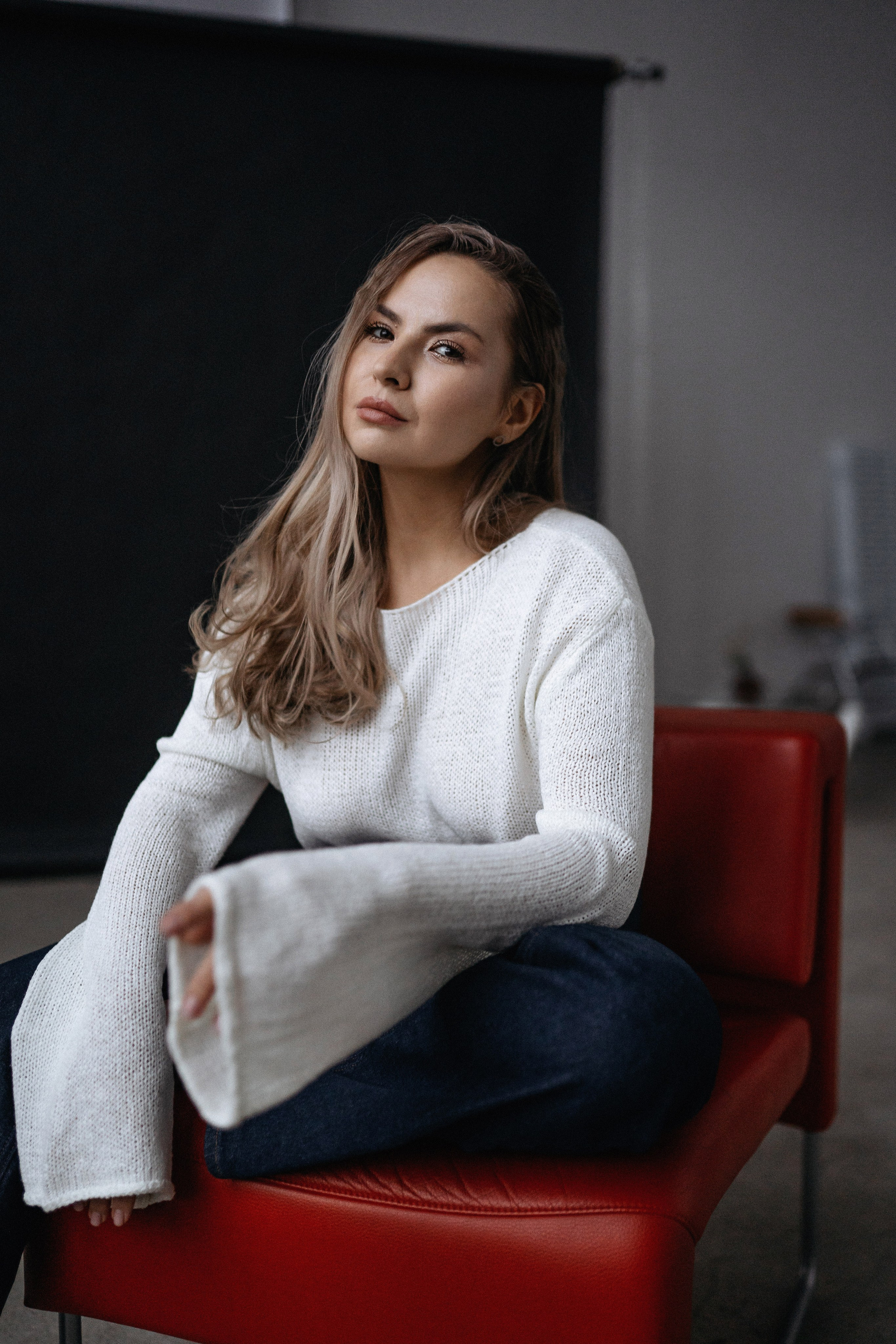 Марина в студии. Портретный фотограф в Москве Ольга Акушко