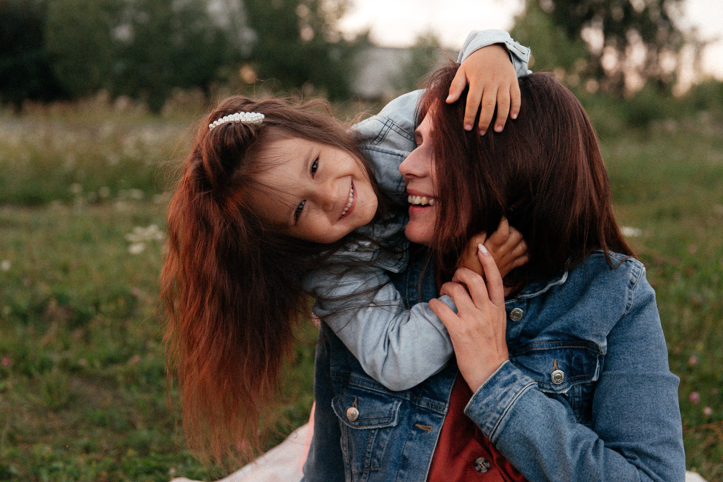 Юля и Софа. Фотограф Любовь Щербинина