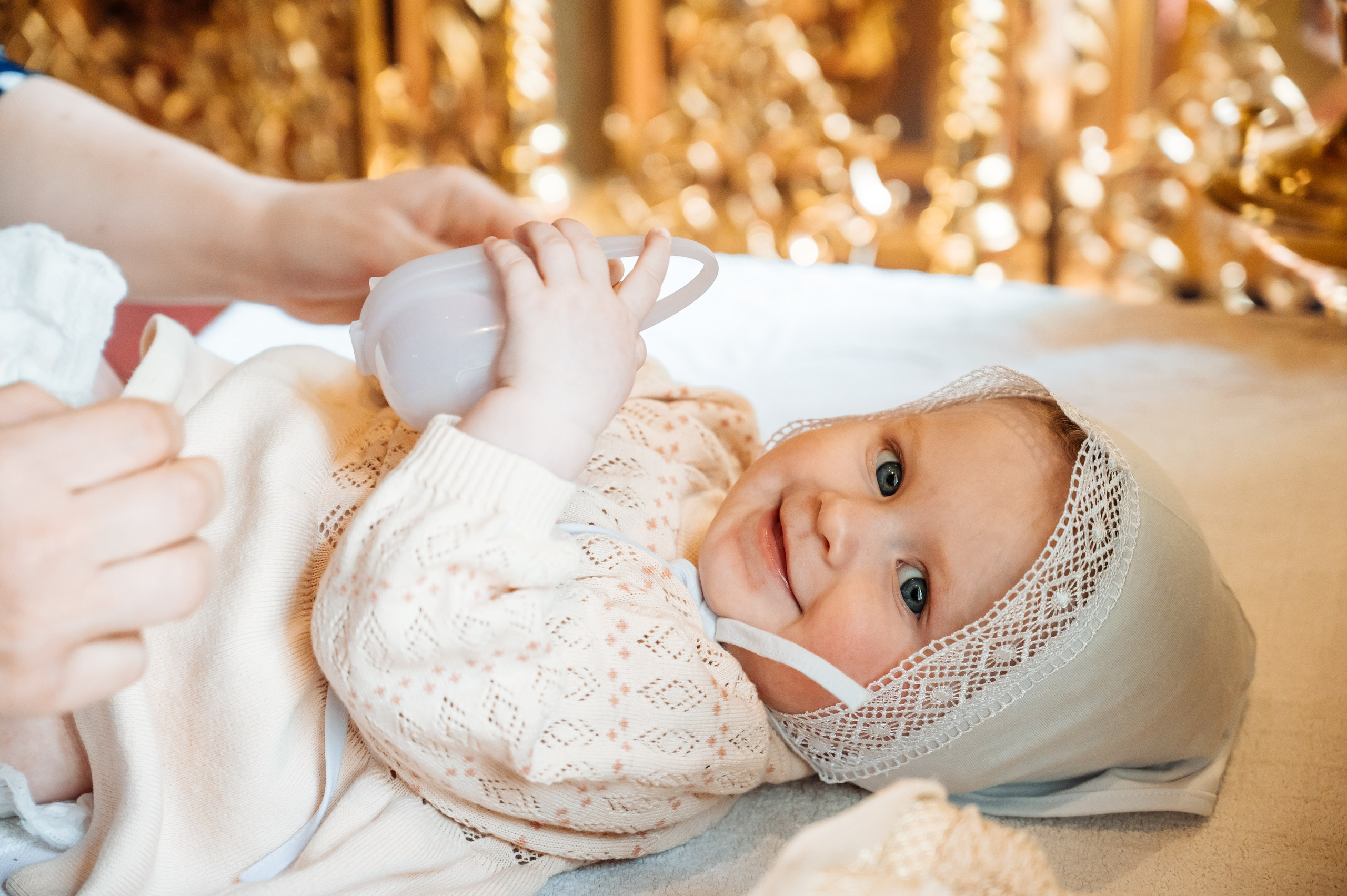 Фотосъёмка крещения. Анастасия Петрович фотограф, фотокорреспондент в Москве и Санкт-Петербурге. Фотосъёмка репортажа, мероприятия, корпоративная съёмка, контент