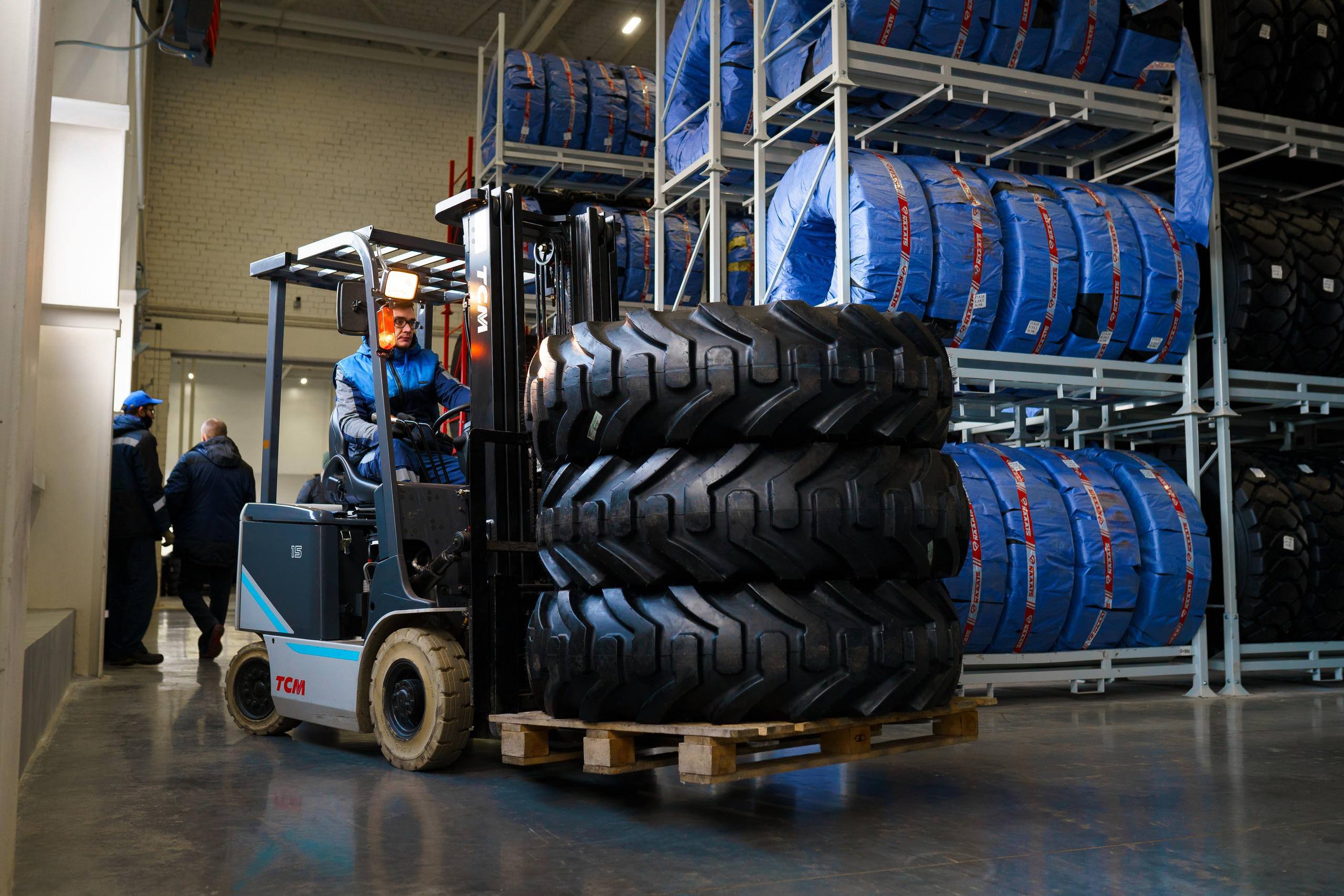 КОММЕРЦИЯ. Никита Аничкин фото и видео оператор из России