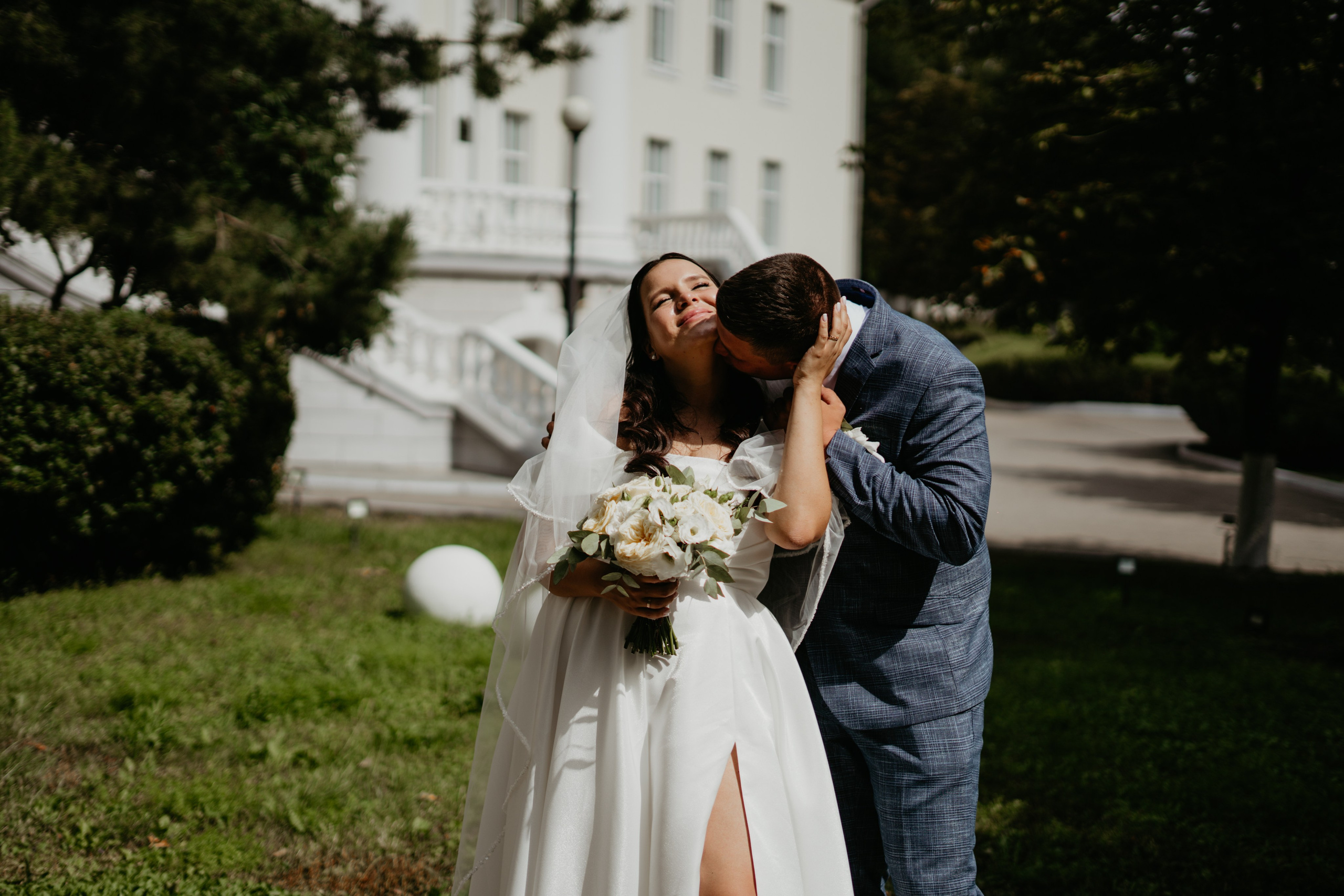 Александр и Дарья. Свадебные фотограф и видеограф в Саратове