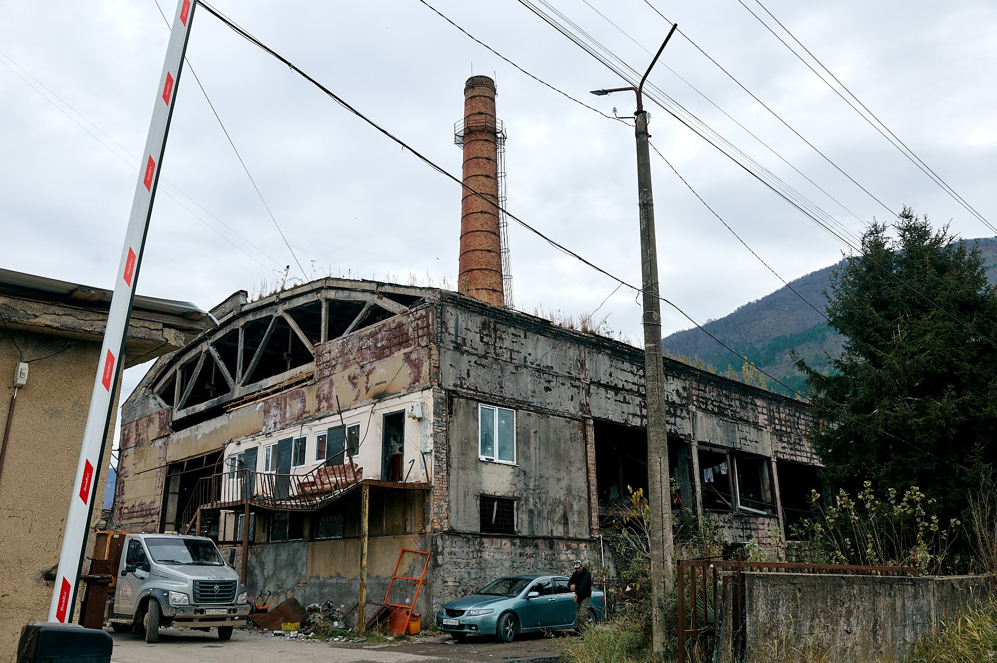 Гагра, Абхазия. Декабрь 2024. Фотографии отовсюду и обо всем