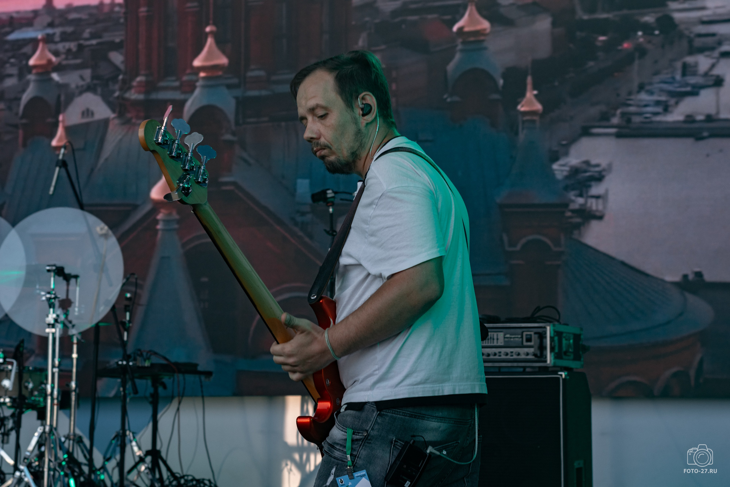 Антон Курдюмов фотограф в Хабаровске Рина Курдюмова фото27 foto27 Антон Дорофеев репортажный репортаж документалист Тони и Рина фотосоздатели ПаПаРоК Рок над Амуром 2024 фестиваль Хабаровск