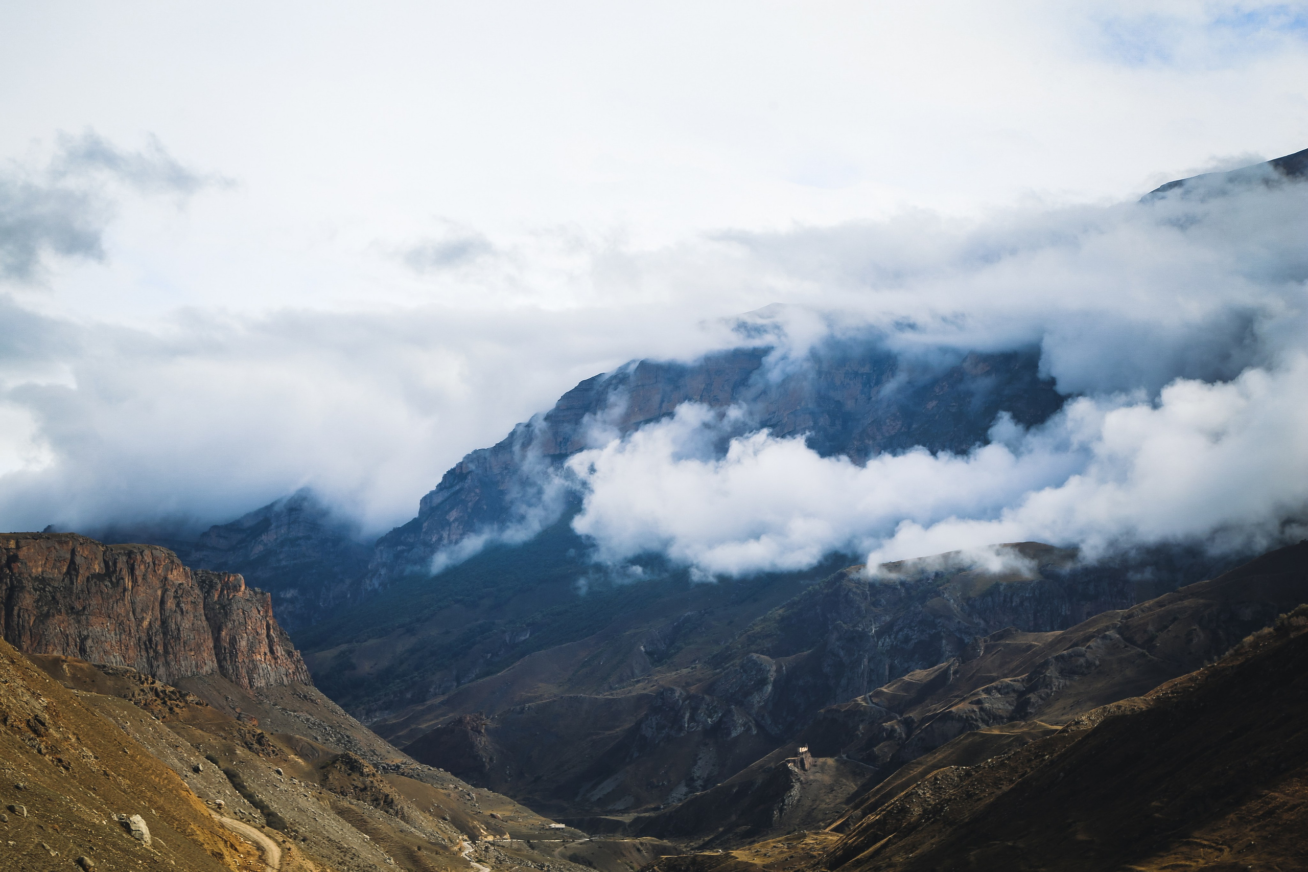 Кавказ: Безенги в Кабардино-Балкарии. Дарья Письменюк / Darya Leitstern — фотограф, музыкант, журналист, путешественник