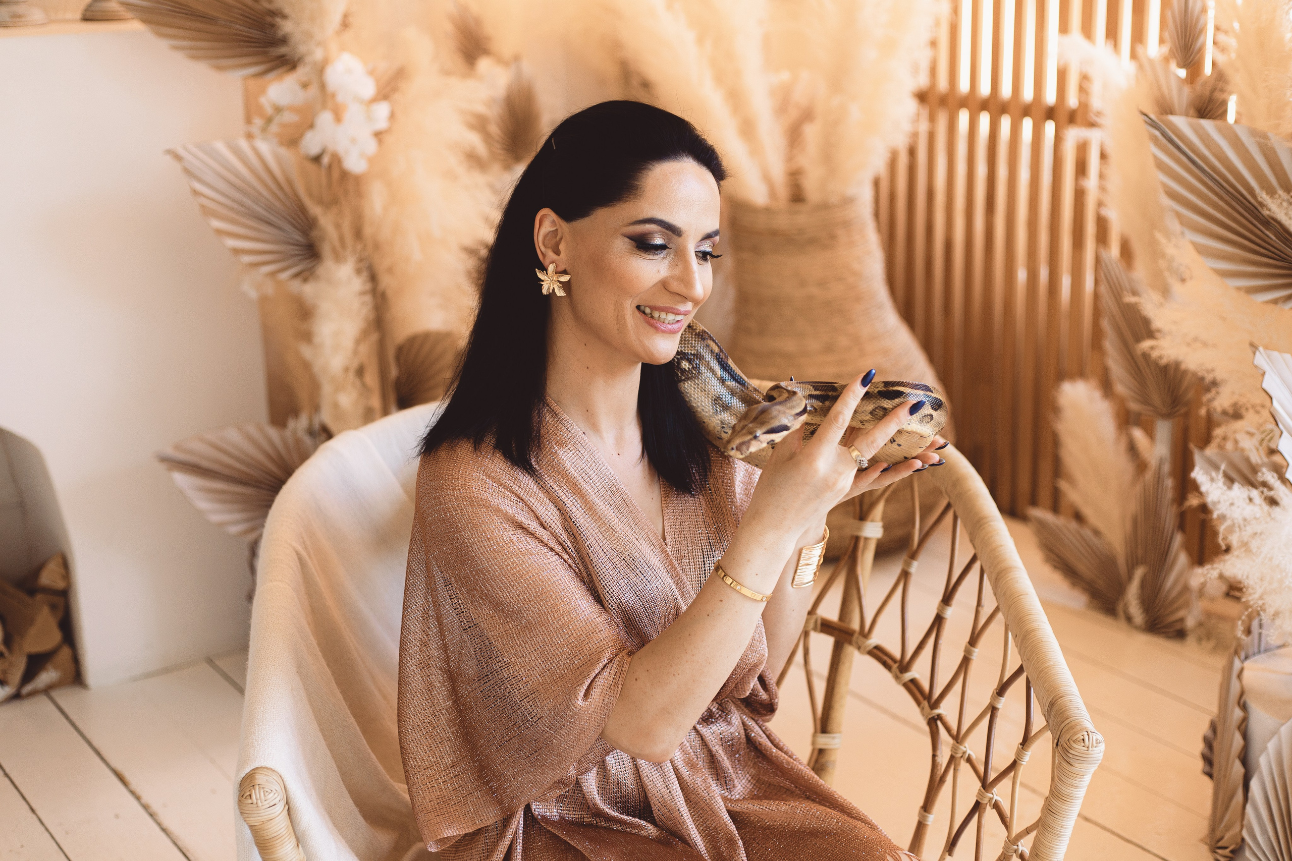 Фотосессия со змеей в  фотостудии в стиле Бохо. Фотограф в Санкт-Петербурге, Анна Скворцова
