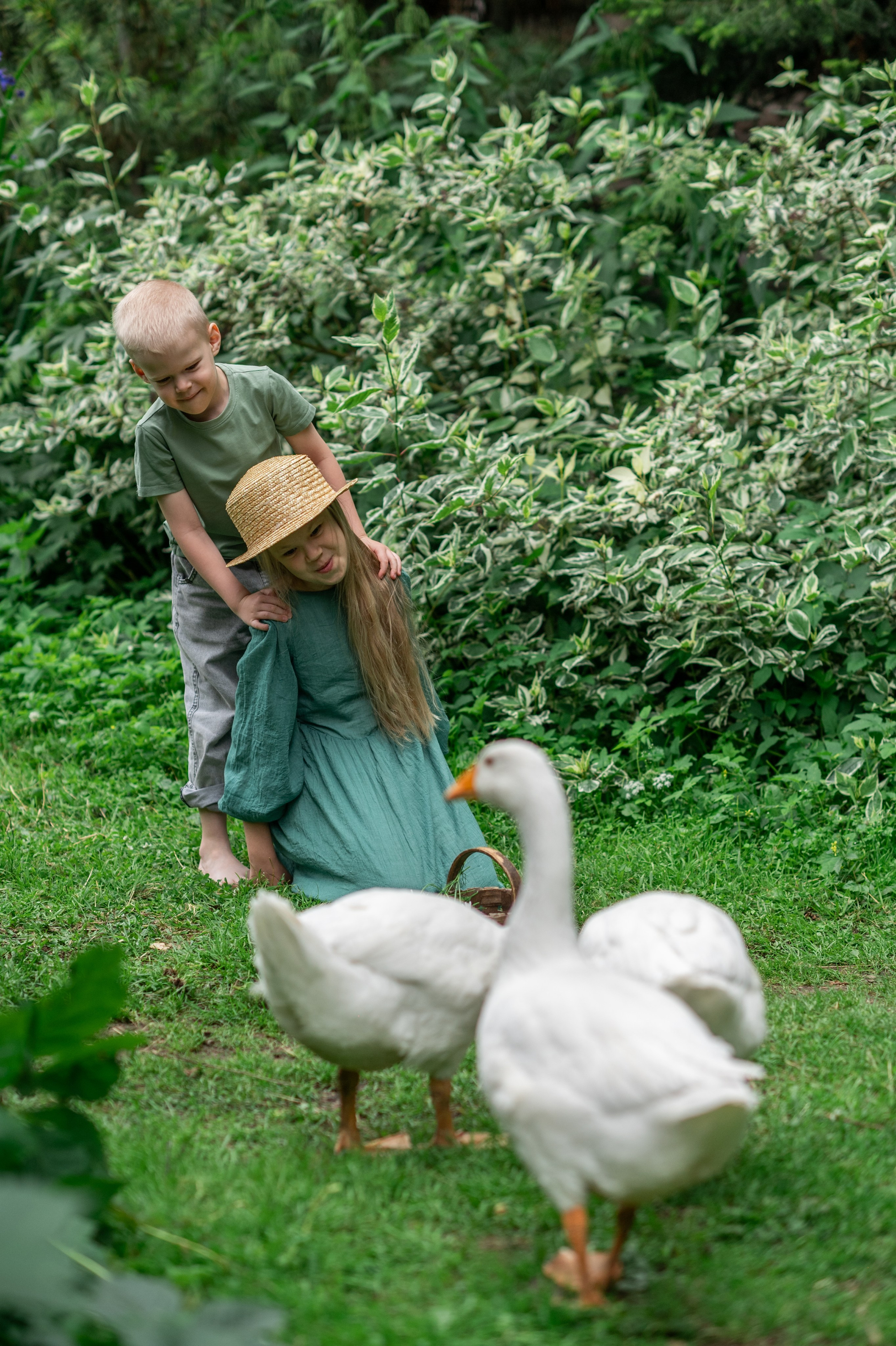 В САДУ. Семейный фотограф Екатеринбург Лора Мур