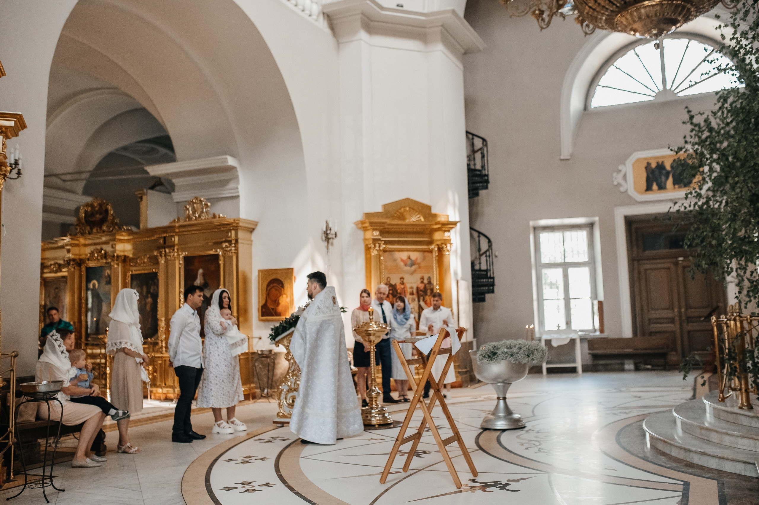 Крестины Ирины //// Храм святых апостолов Петра и Павла. Семейный и детский фотограф в Туле