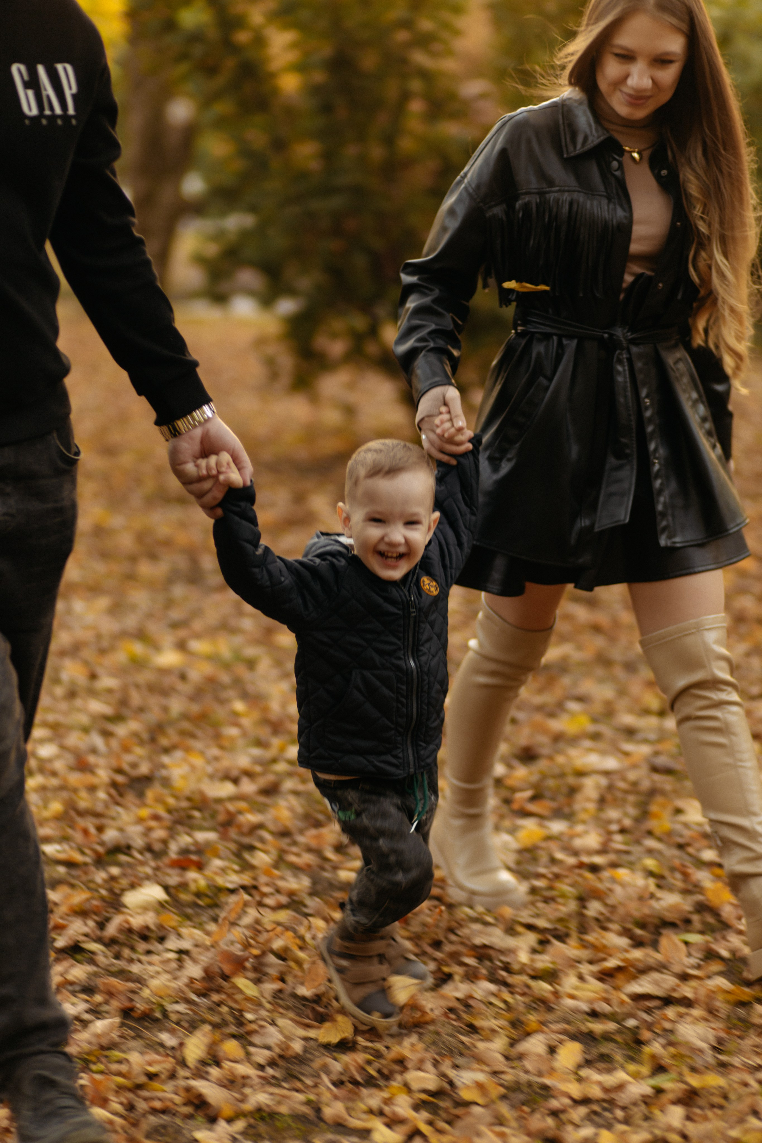 Прогулка в горпарке. Самый теплый фотограф в Краснодаре Рябоконь Ксения
