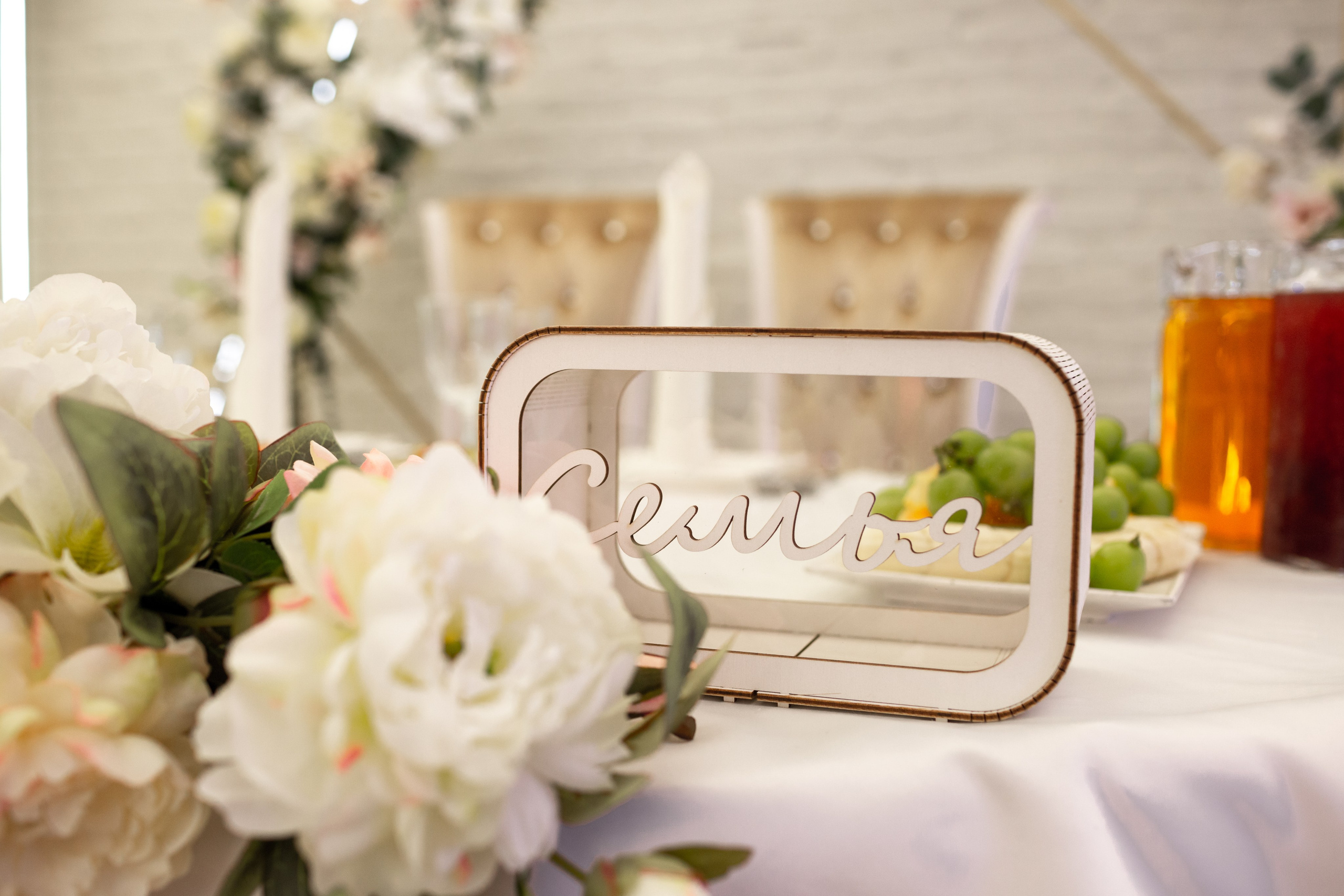 Свадьба в Петербурге в сентябре. Свадебный фотограф Кирилл Белый