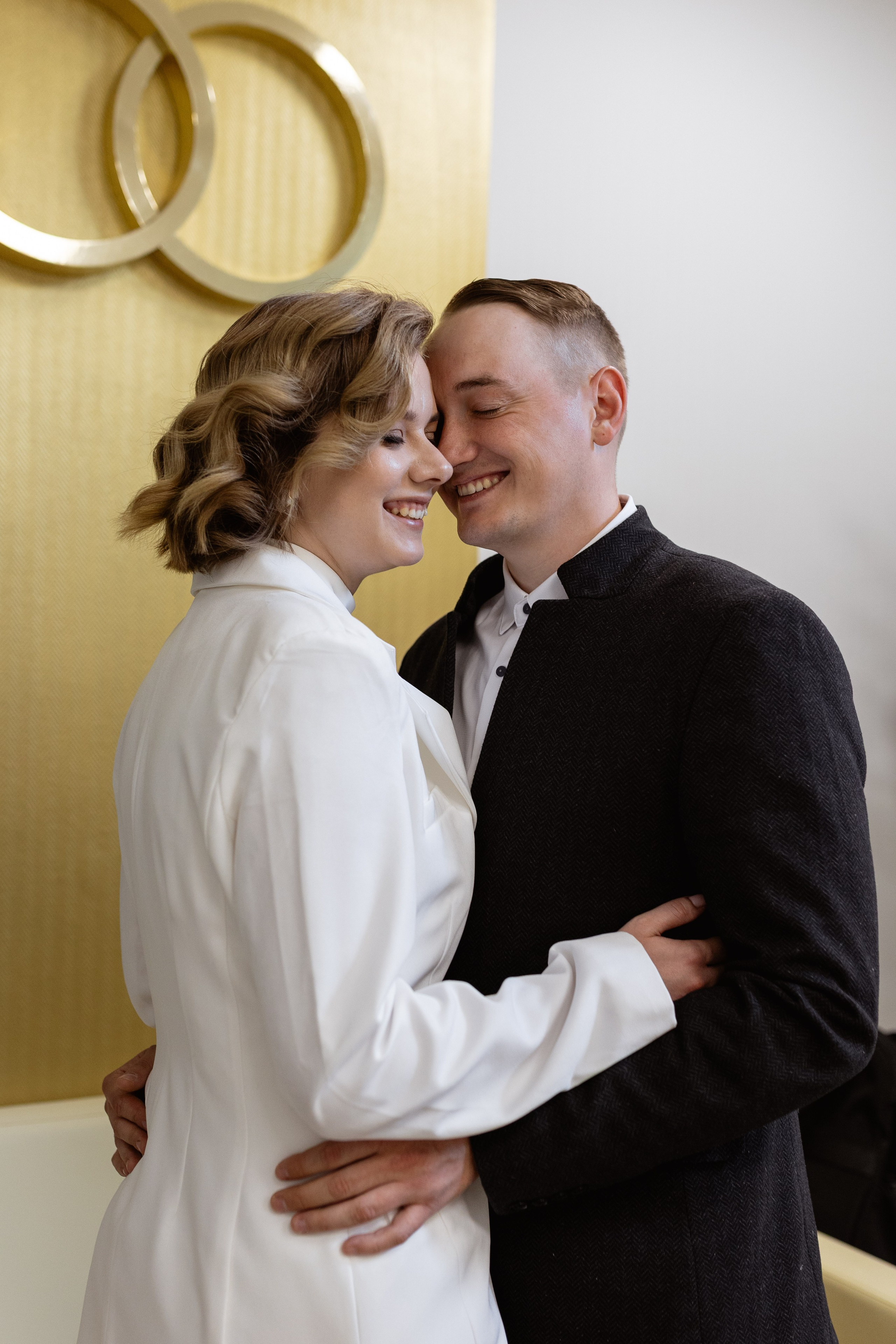 МФЦ + набережная. Свадебный фотограф Курзина Ольга | Москва