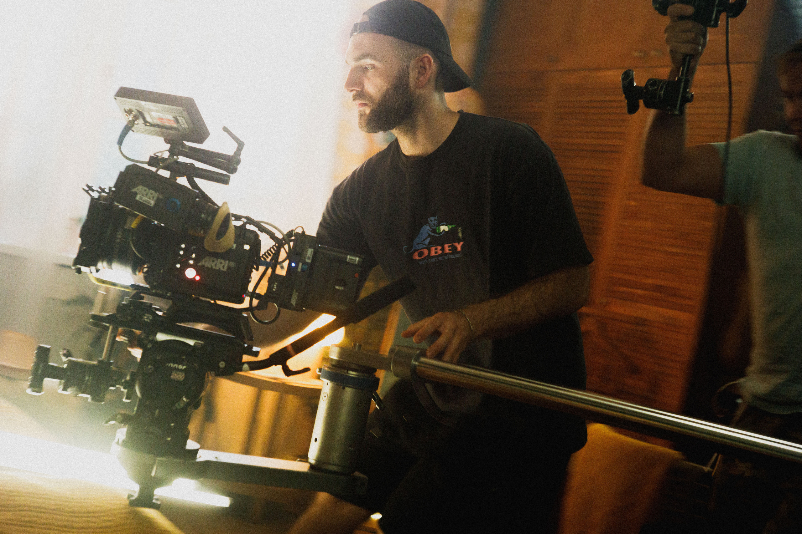 Бэкстейдж со съёмки Mark Miller для TINKOFF. Vetto Golos | Shooting in Dubai | Photographer