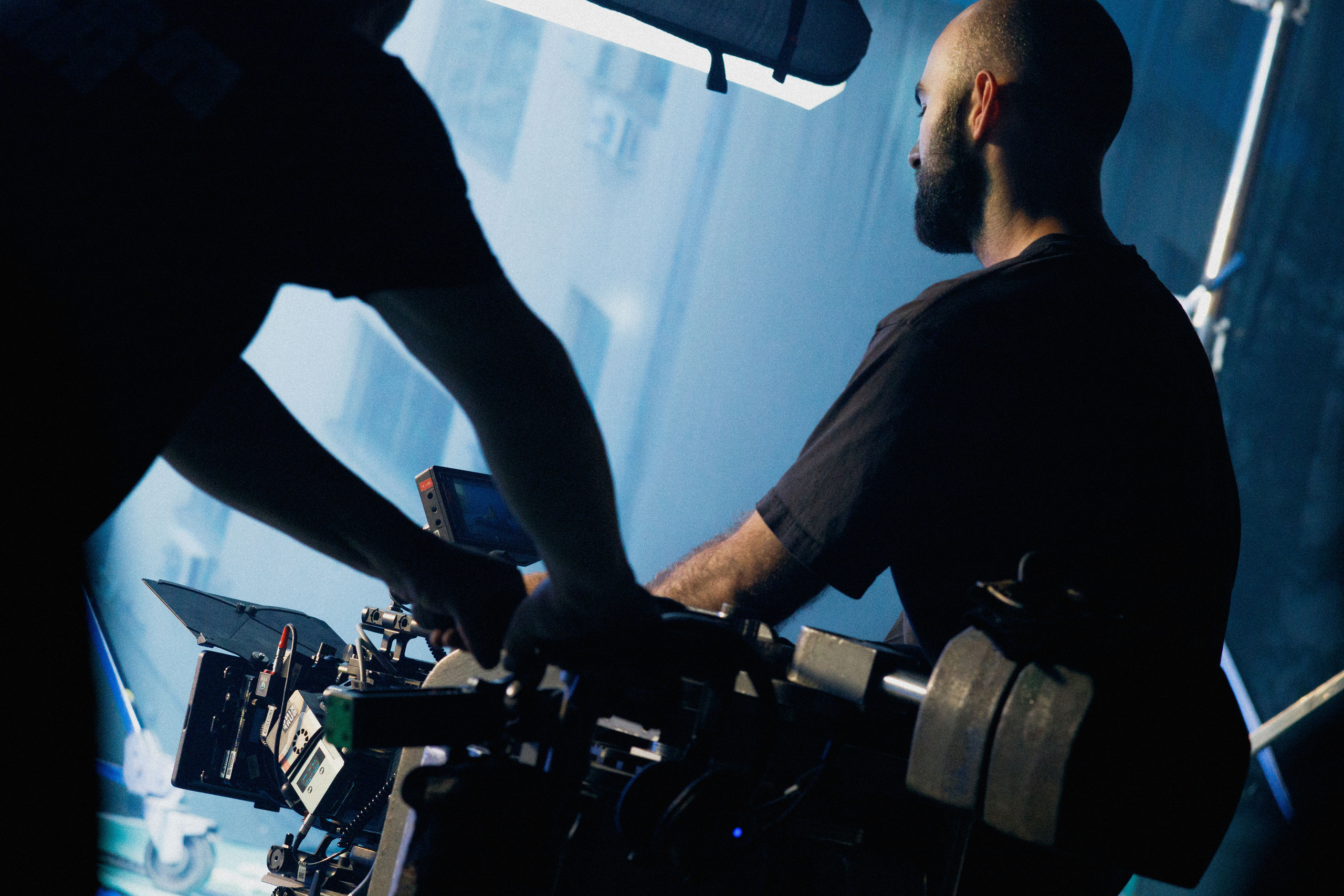 Бэкстейдж со съёмки Mark Miller для TINKOFF. Vetto Golos | Shooting in Dubai | Photographer