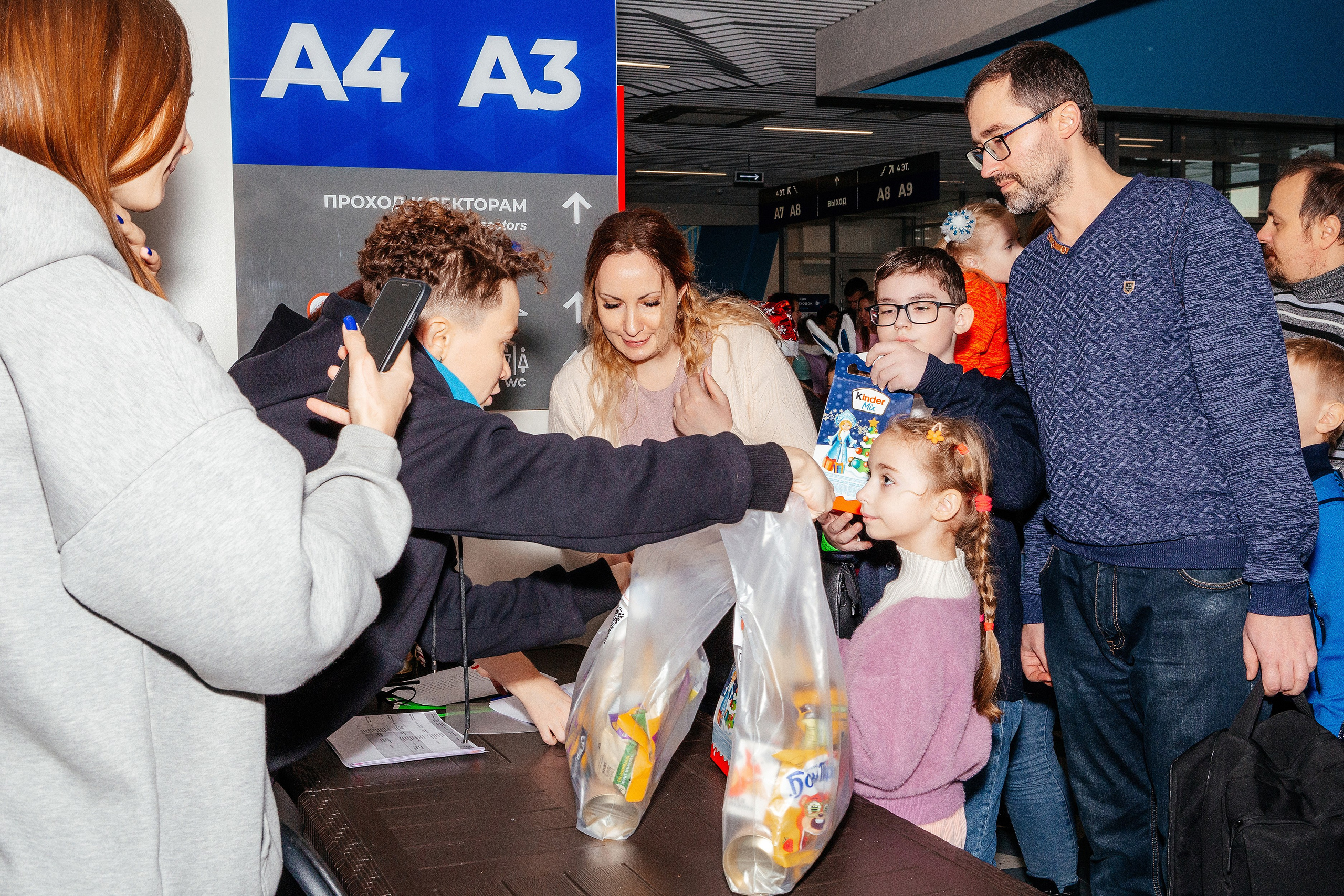 Благотворительный НГ. Фонд Завтра. Контент фотограф, съемка для маркетплейсов, фуд съемка и репортажи в Новосибирске Ралия Галеева