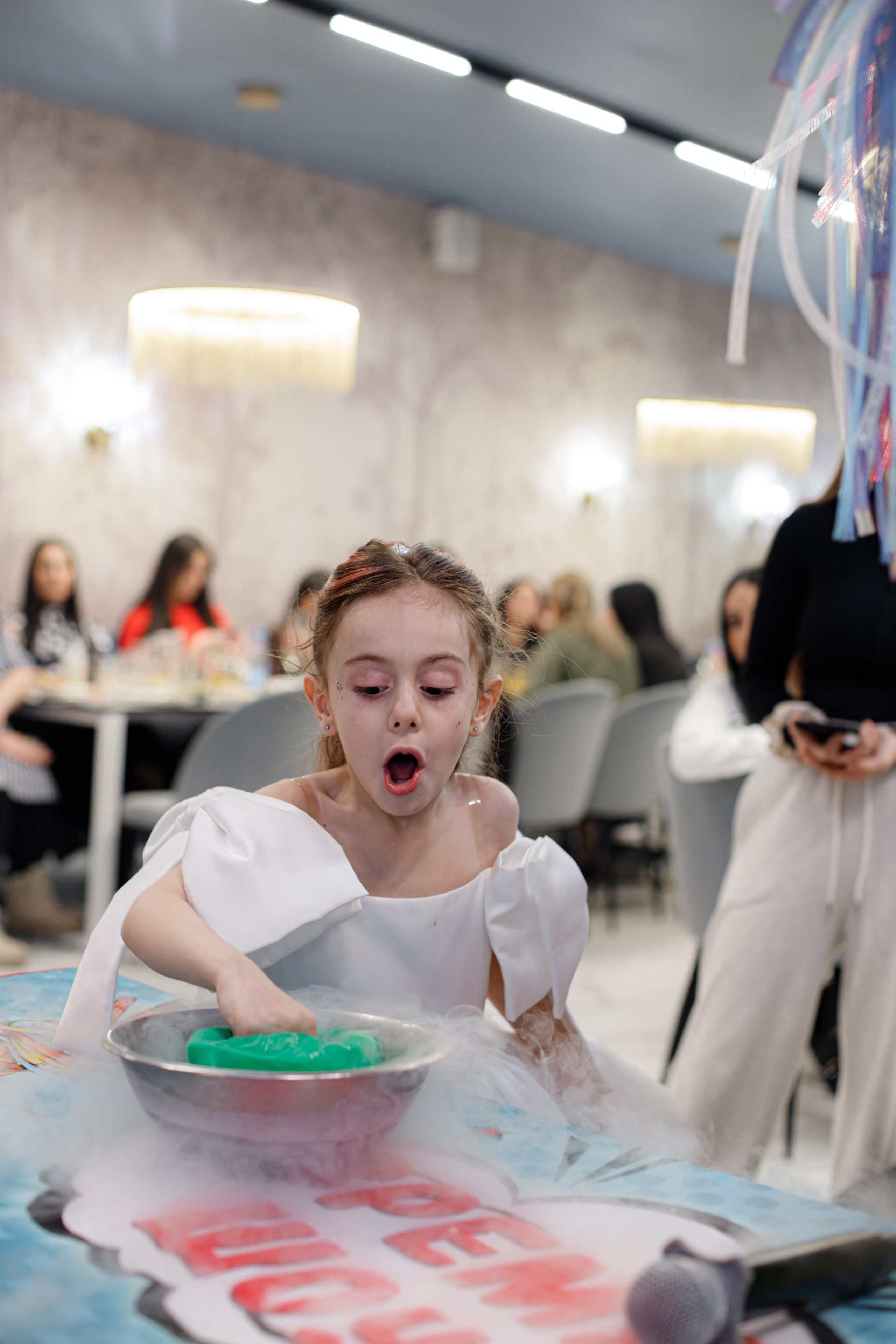 ASIA'S BIRTHDAY PARTY. Photokarish