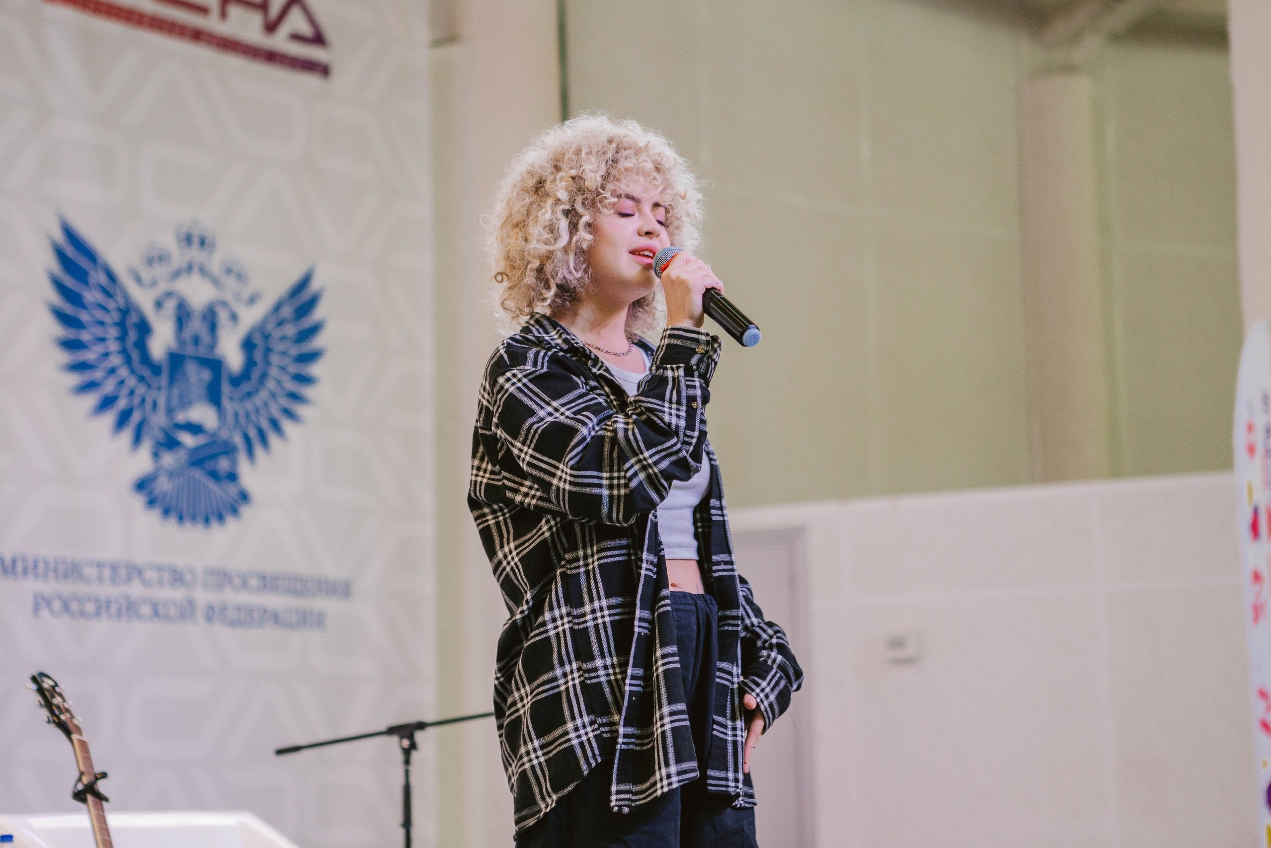 РАЗНАЯ. СМЕЛАЯ. МОЛОДАЯ