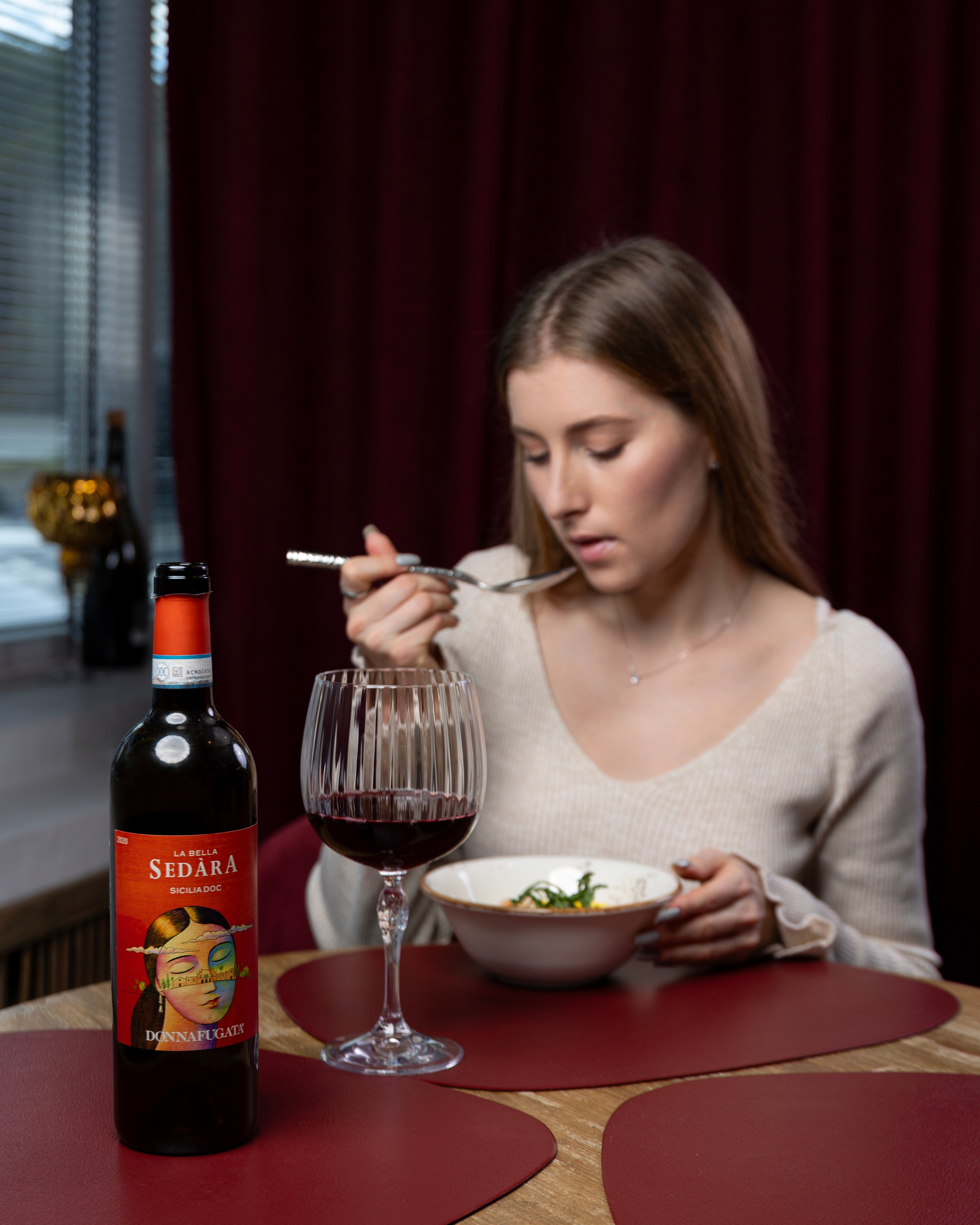 Рекламная фотосъемка. Студийный, предметный и репортажный фотограф в Владивостоке