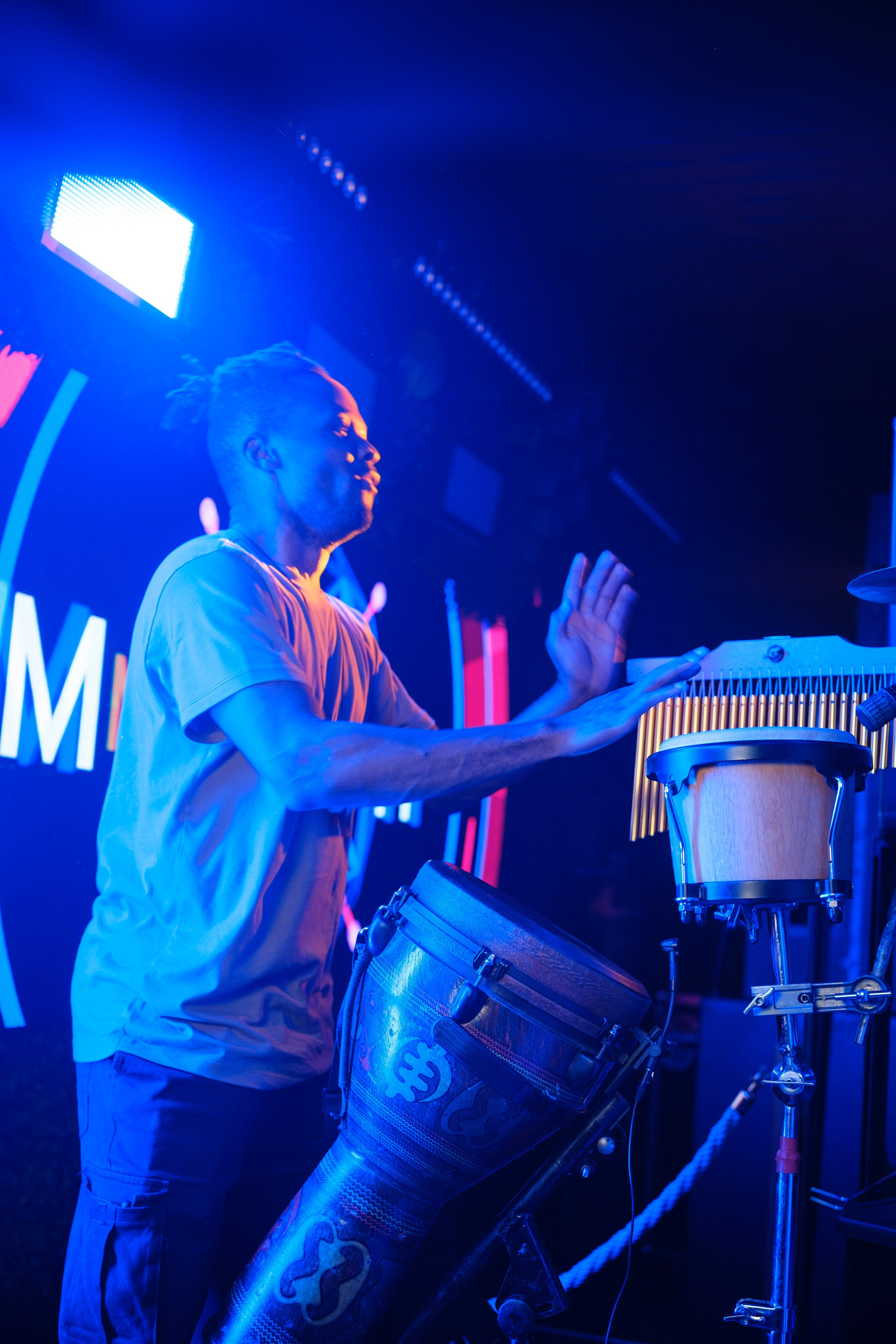 Embargo 2/03. Главная