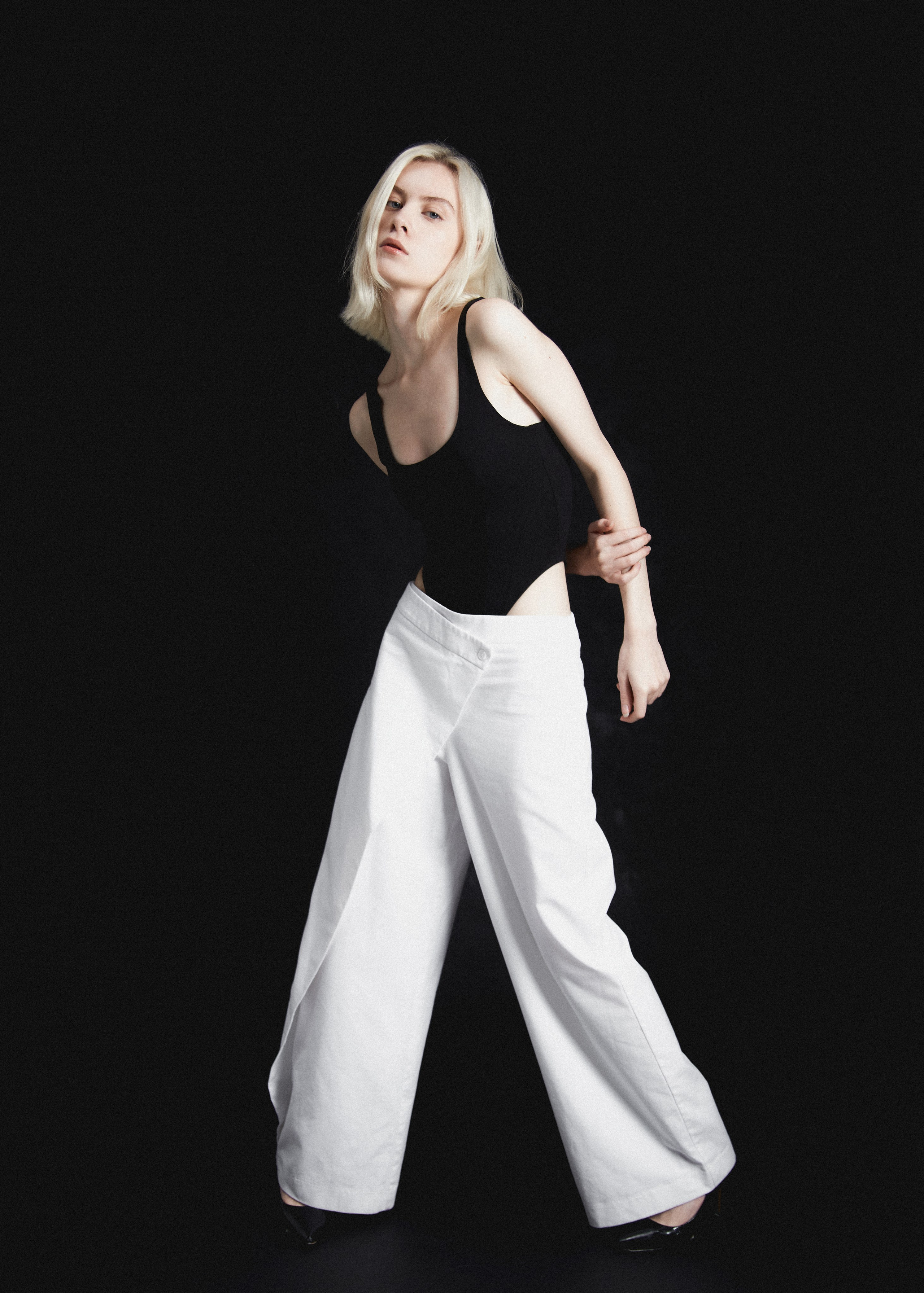 Ksenia. Коммерческий и fashion-фотограф в Санкт-Петербурге Олеся Поле