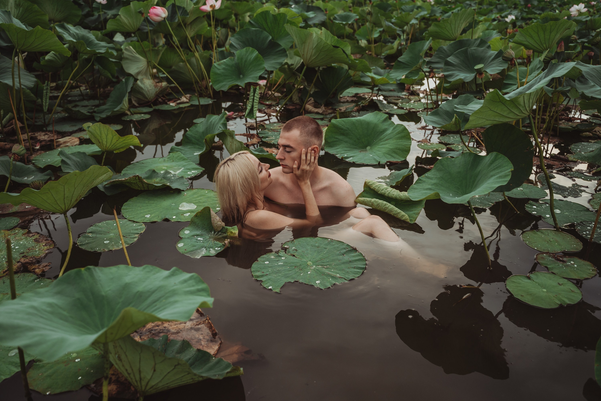 Лав стори фотограф Санкт-Петербург. Свадебный, семейный, портретный, репортажный фотограф в Санкт-Петербурге