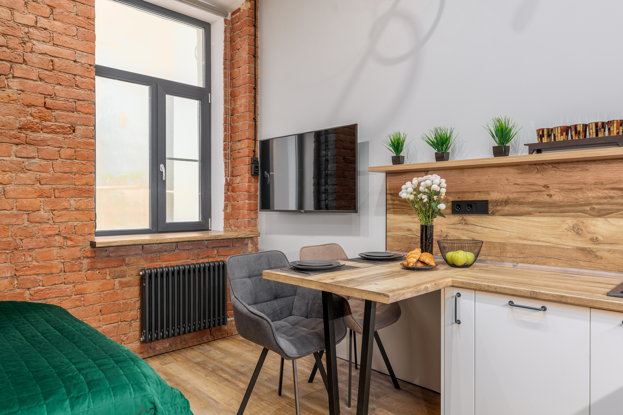 Двухэтажная студия, Коломенская ул