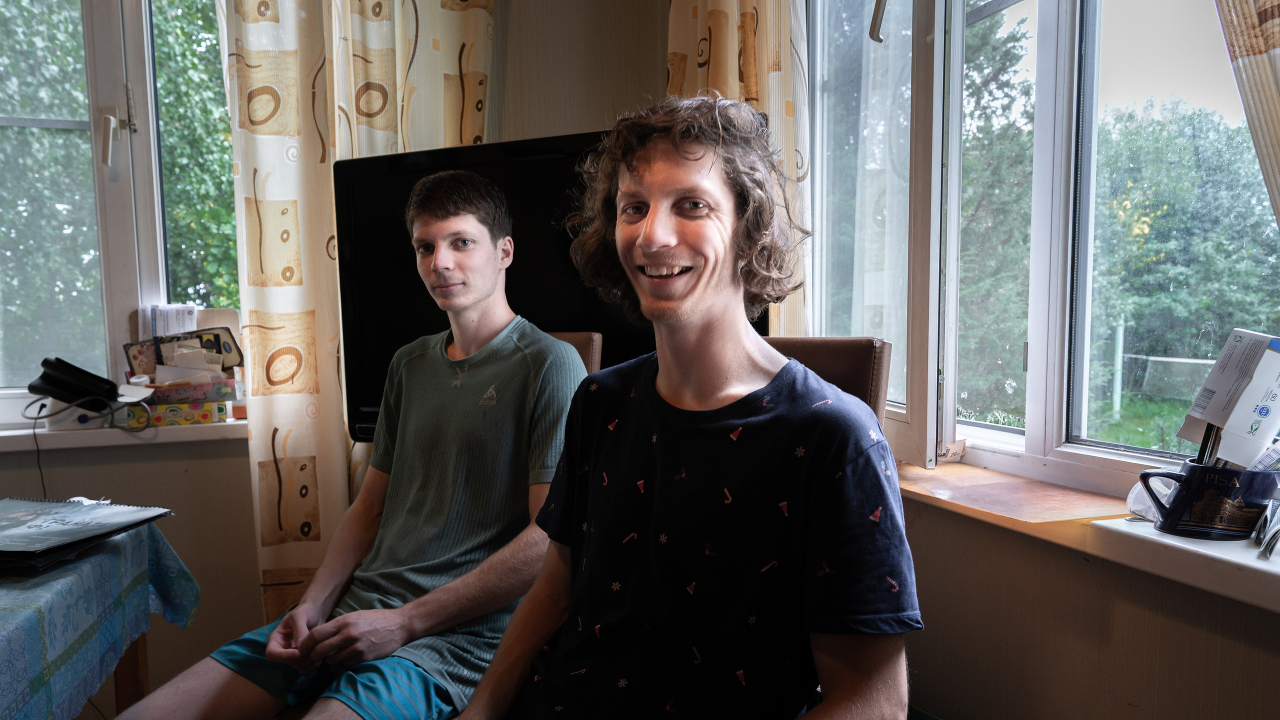 ПОРТРЕТЫ. ПОБУДЬ ЗДЕСЬ И ЦЕЛЕЕ БУДЕТ ЭТОТ МИР