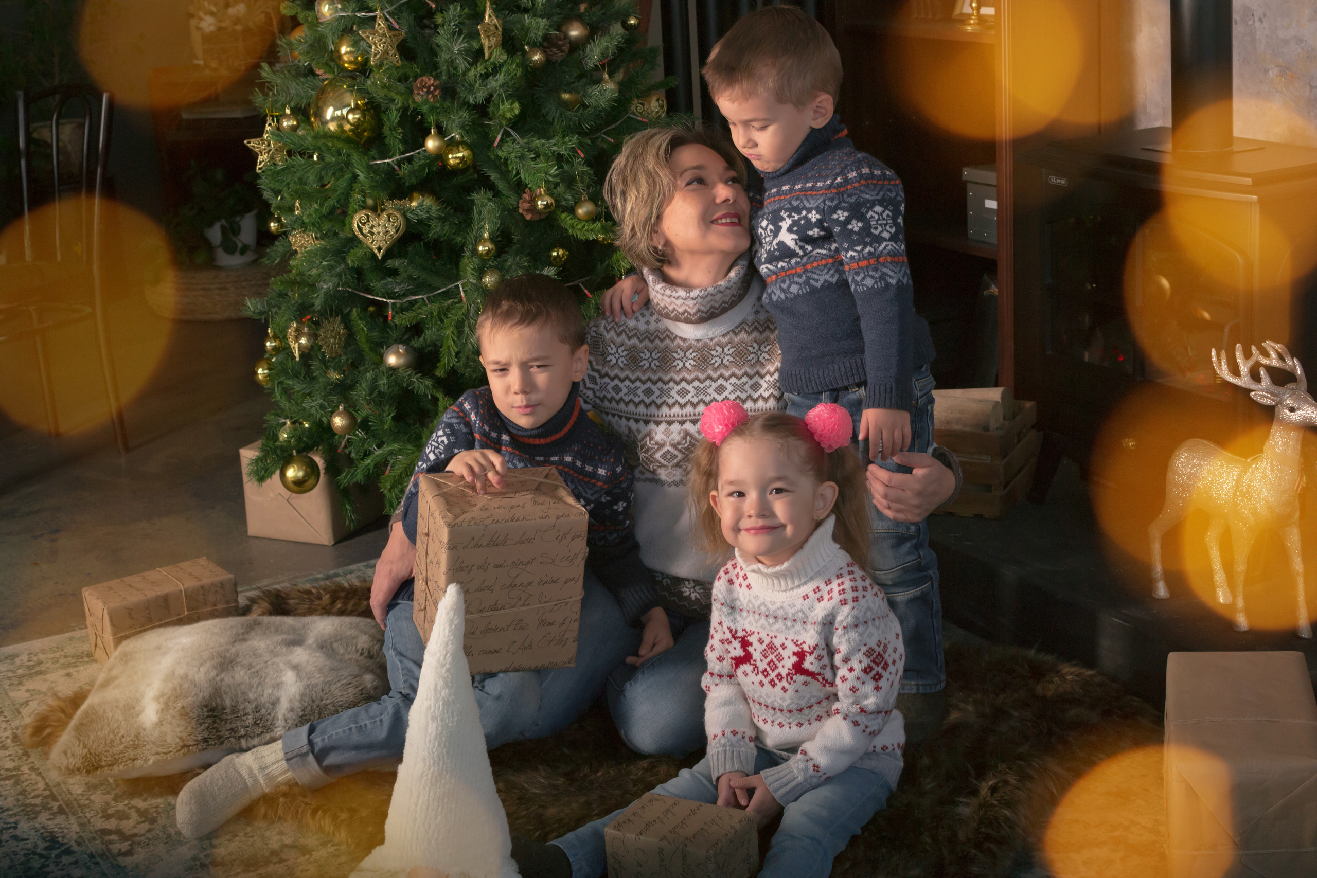 Новогодние в студии Фотобар. Семейный и детский фотограф в Уфе Юлия Суркова