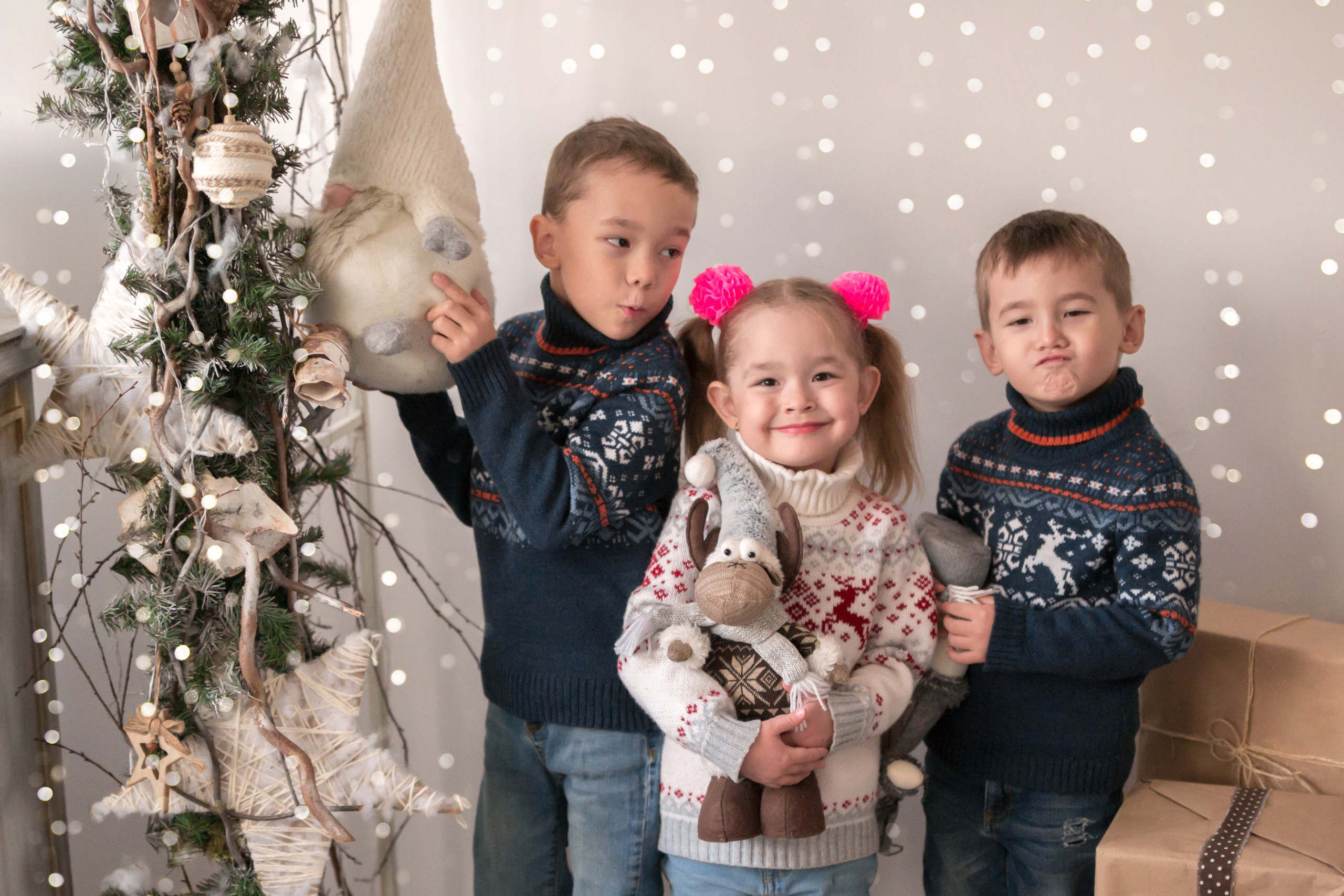 Новогодние в студии Фотобар. Семейный и детский фотограф в Уфе Юлия Суркова