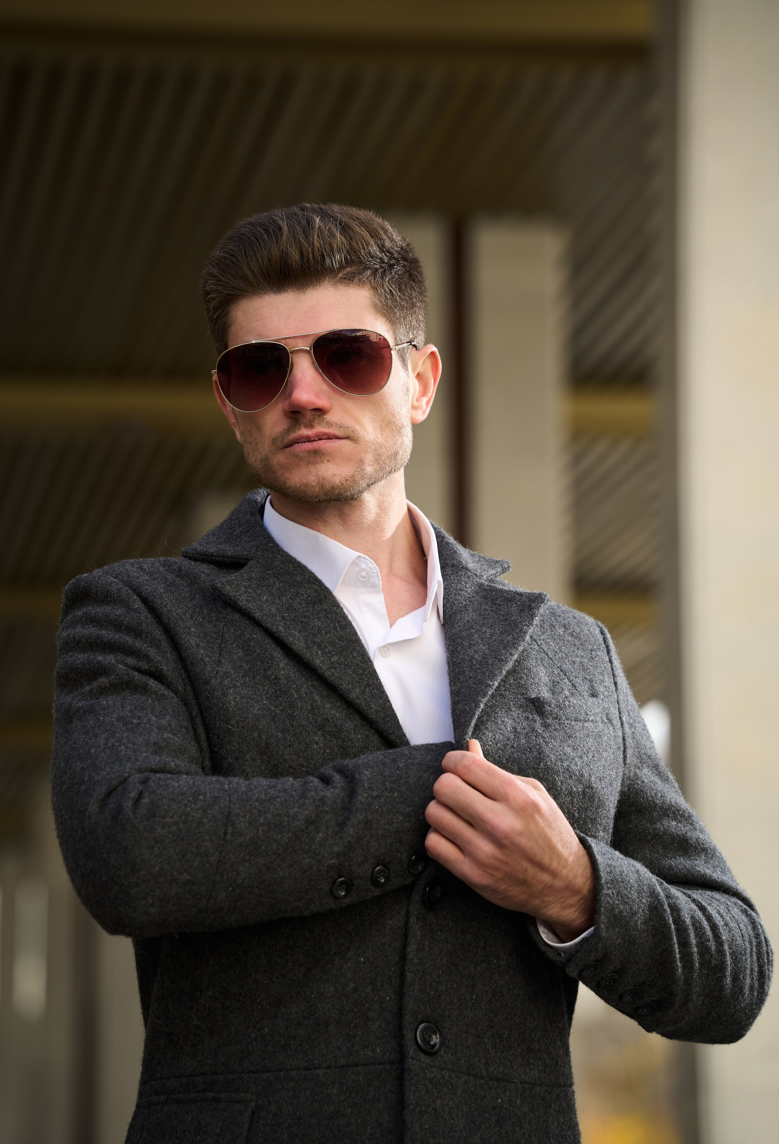 Деловой портрет в студии. Портретный фотограф Павел Бахирев. Москва