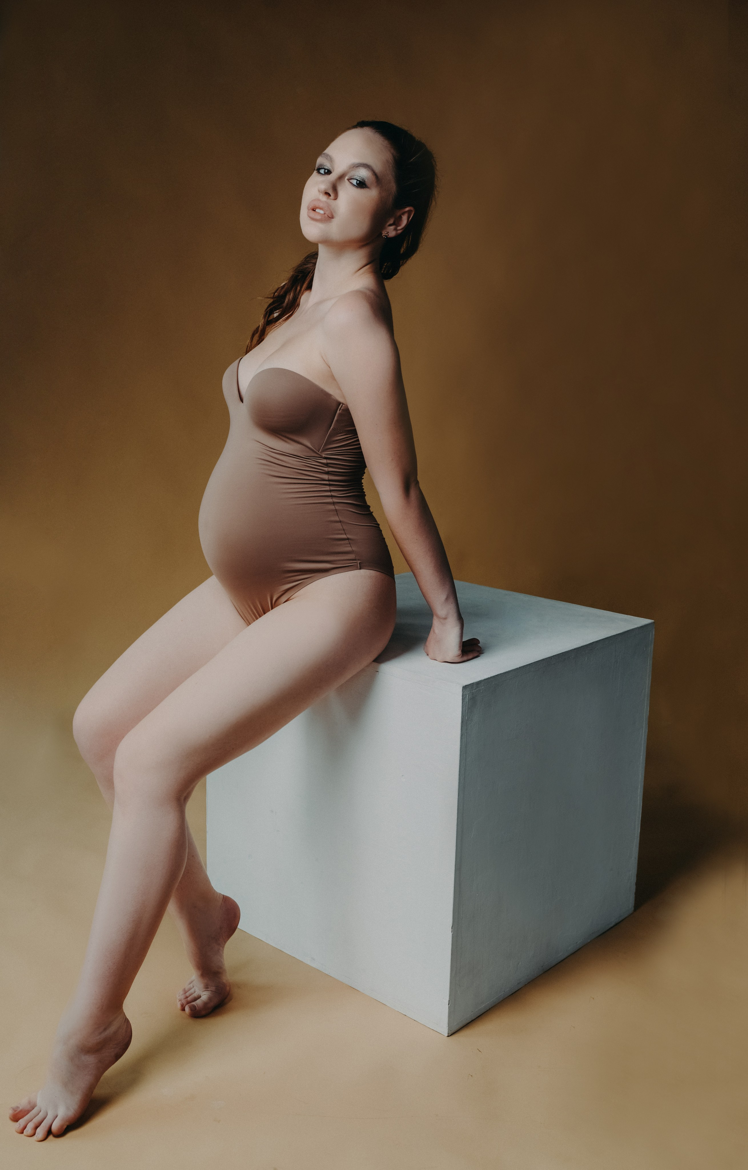 Фотосессия беременности в Кургане. Свадебный и семейный фотограф Любава в Кургане