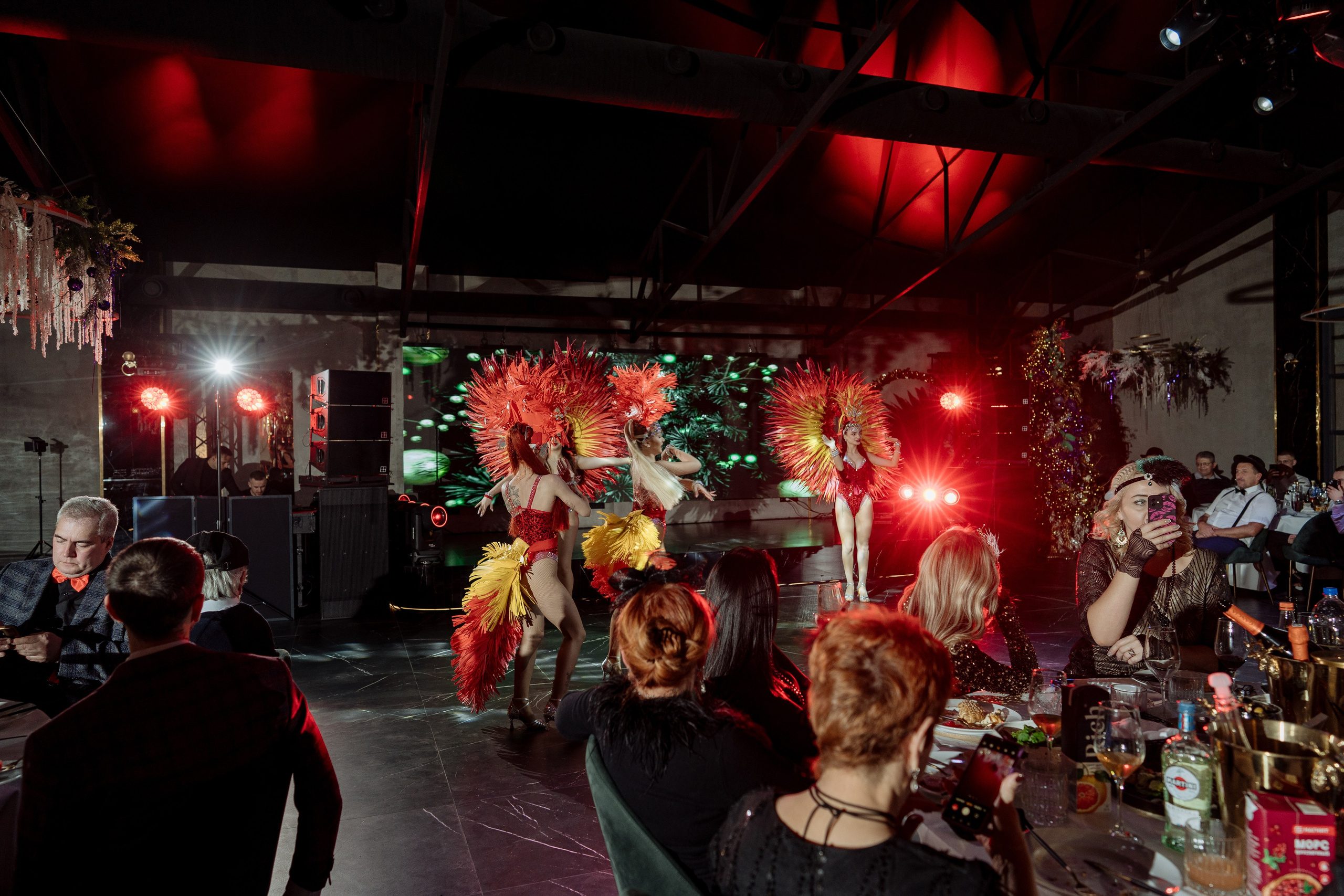 Альбион Тур