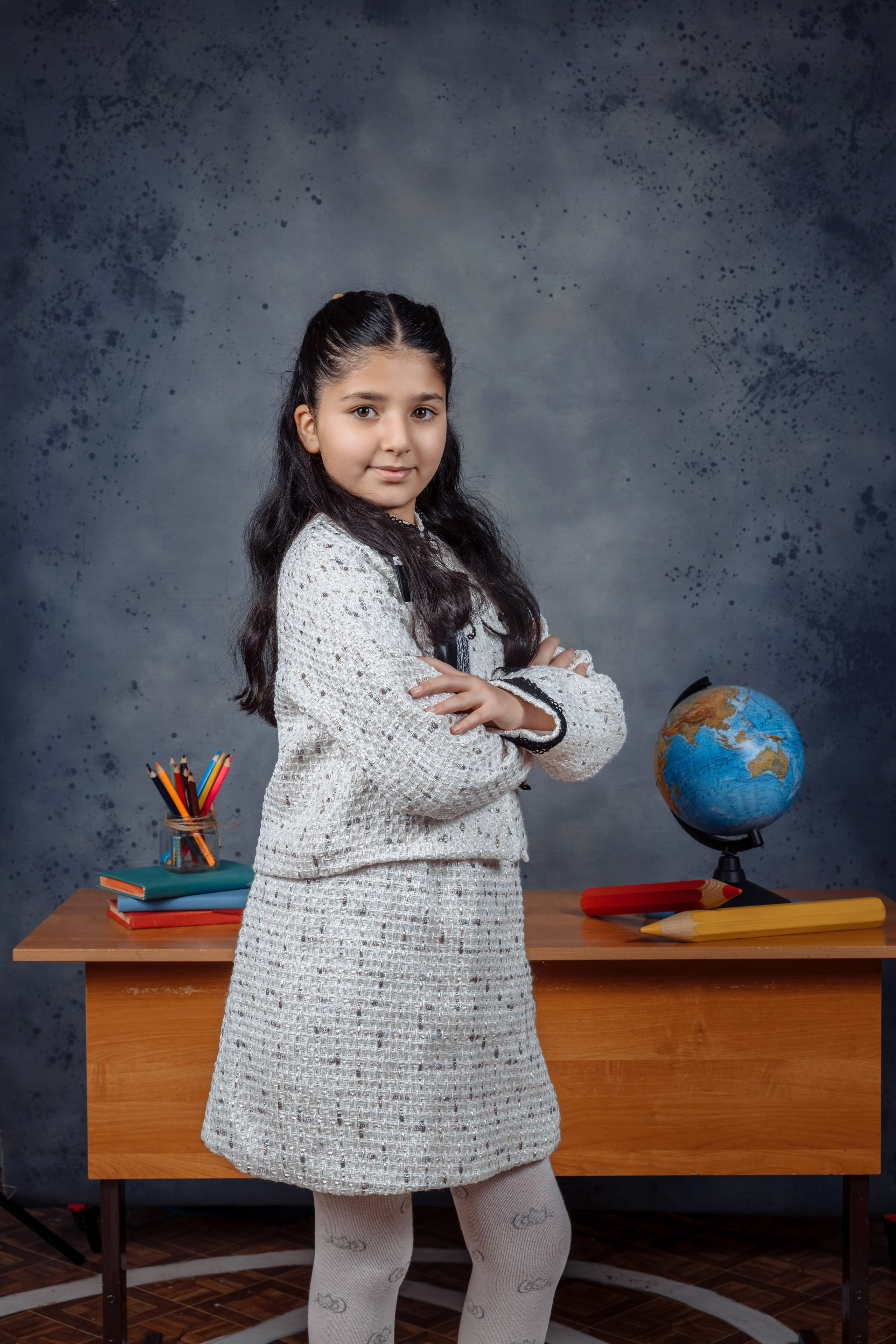 Начальные классы. Выпускные школьные фото­альбомы для школ и детских садов в Волгограде и Волжском