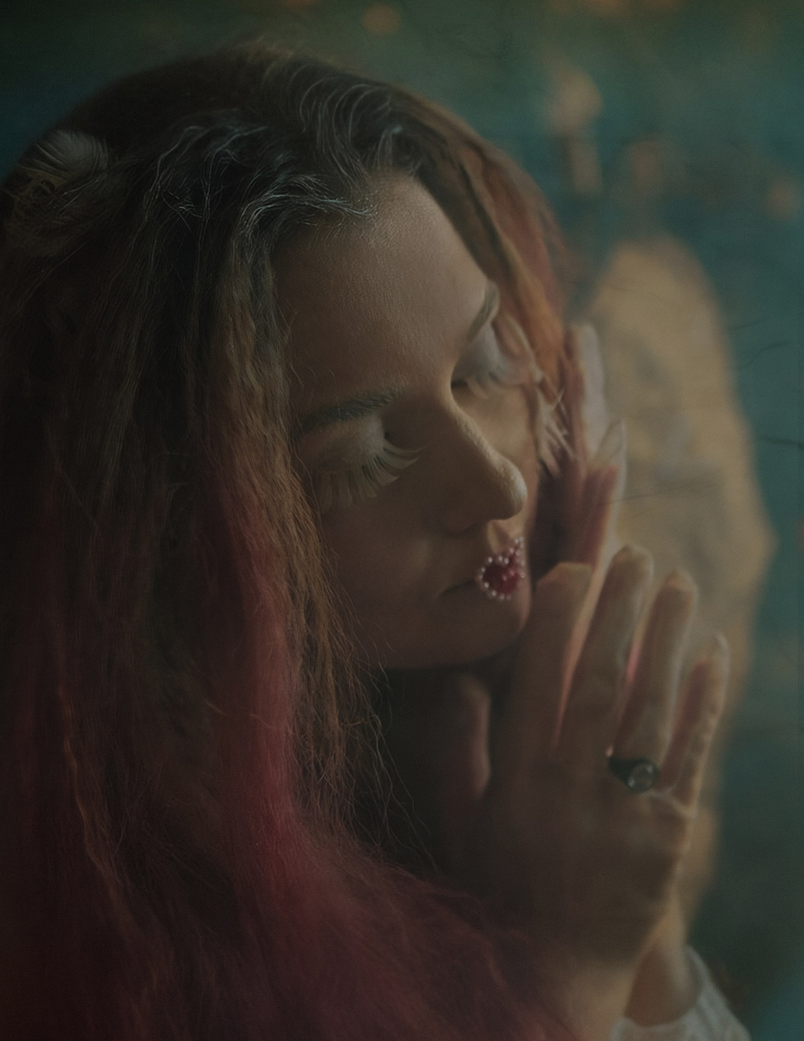 Девочка моль. Allirubrum