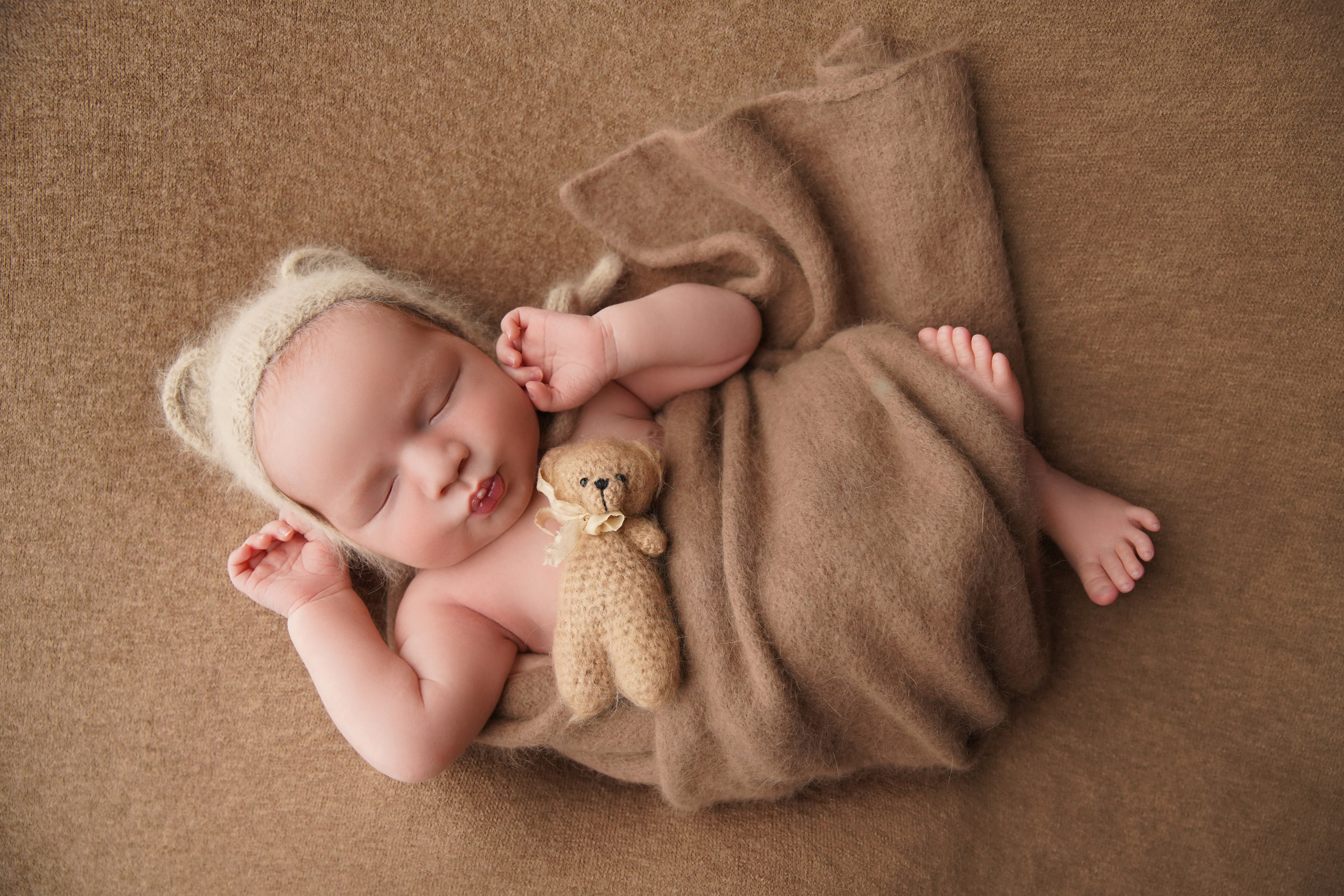 Мальчики. Фотограф новорожденных. Семейный и детский фотограф в городе Сургуте