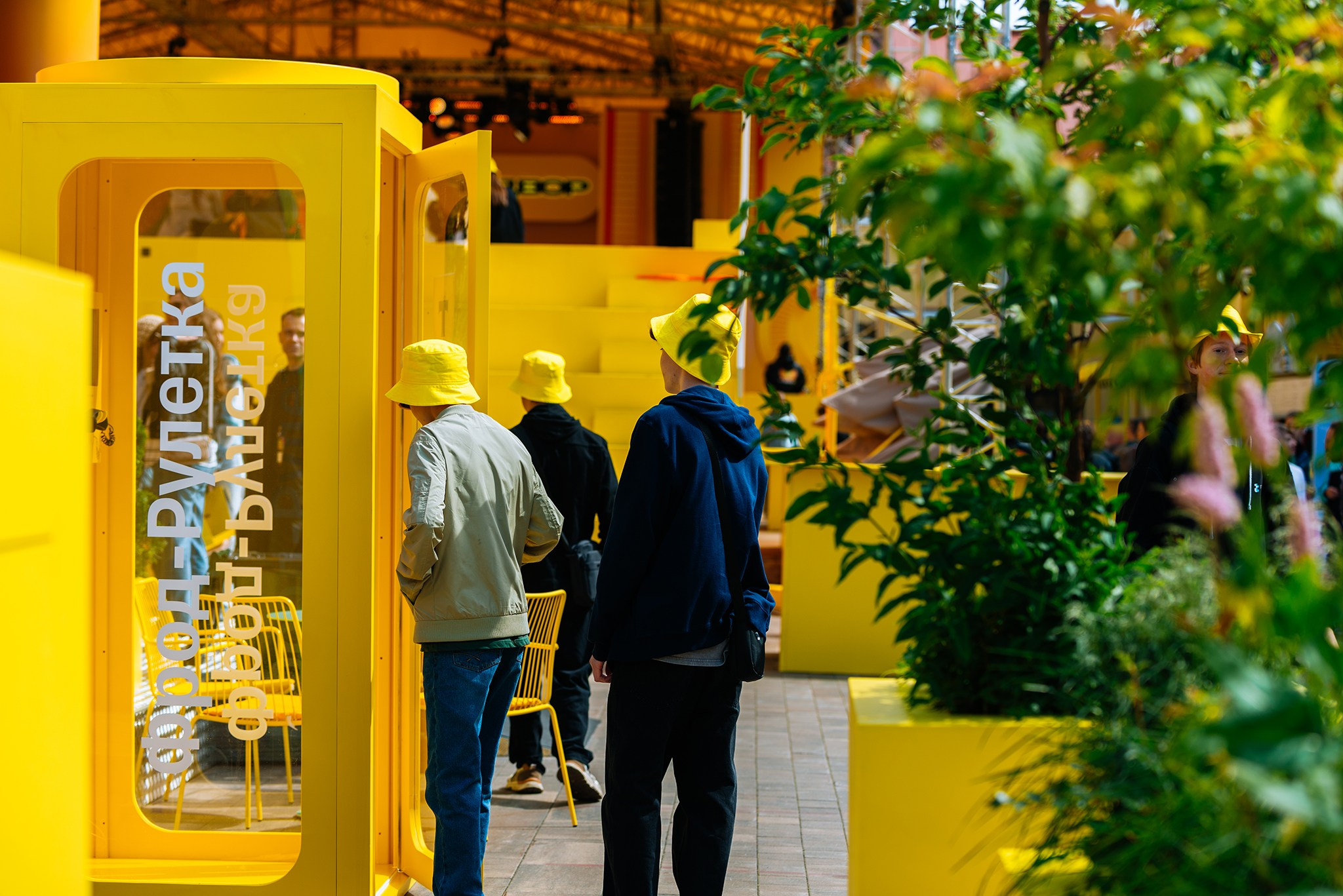 Т-Двор. День науки и образования. Июнь 25. Репортажный фотограф в Санкт-Петербурге Анастасия Клёпова